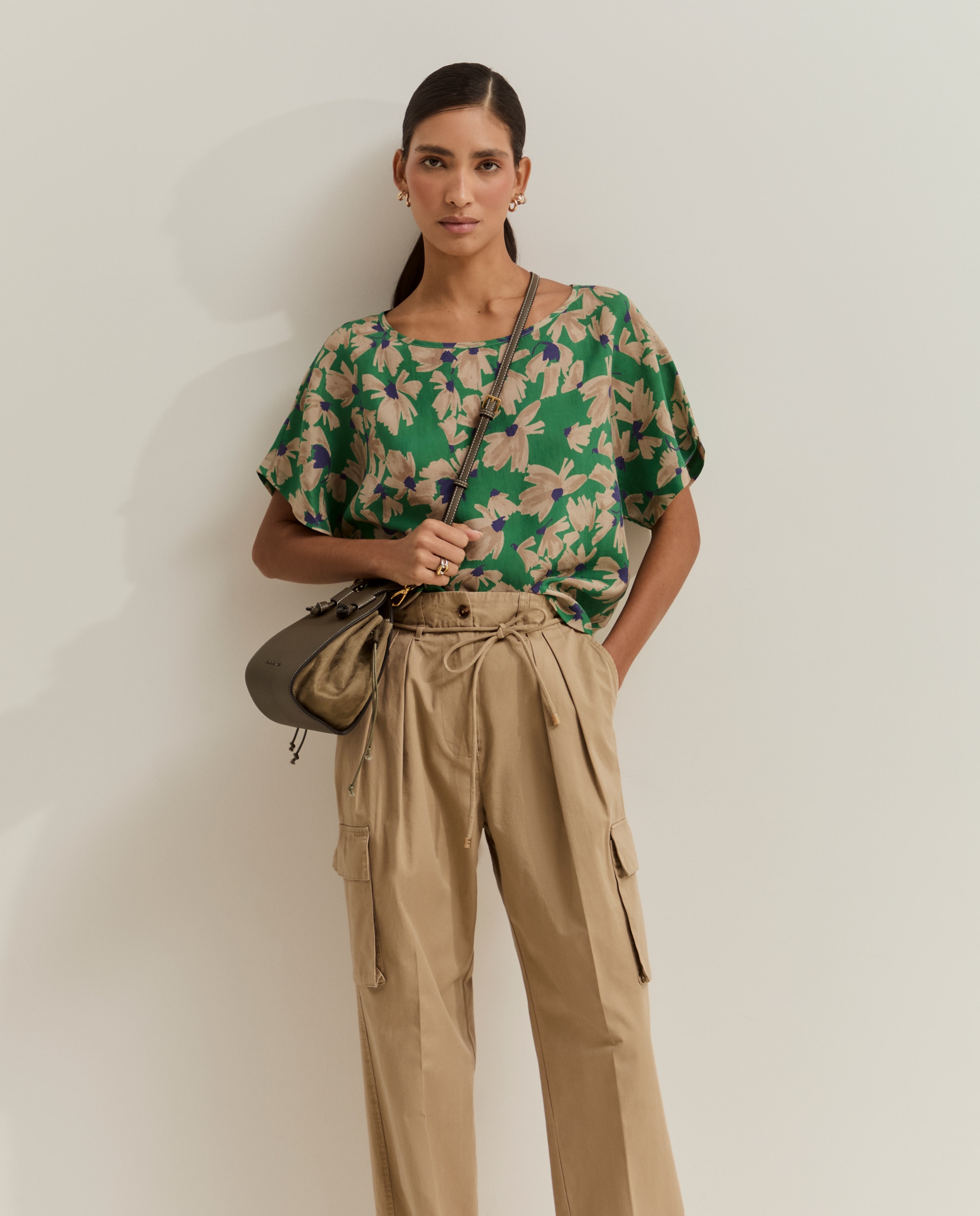 Blusa Floral de Lyocell Verde-4