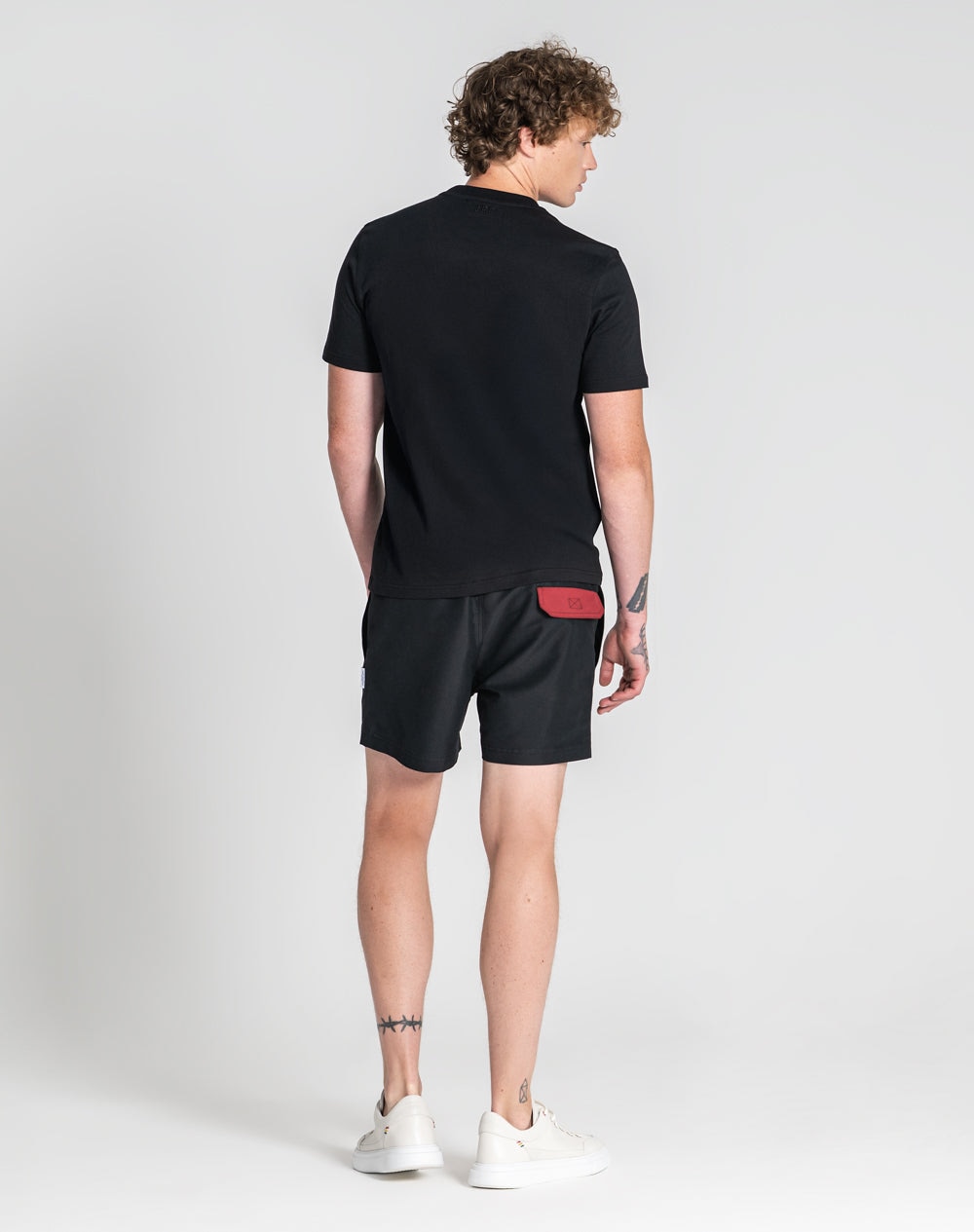 T-shirt com estampado “Lusophony” Preto-4