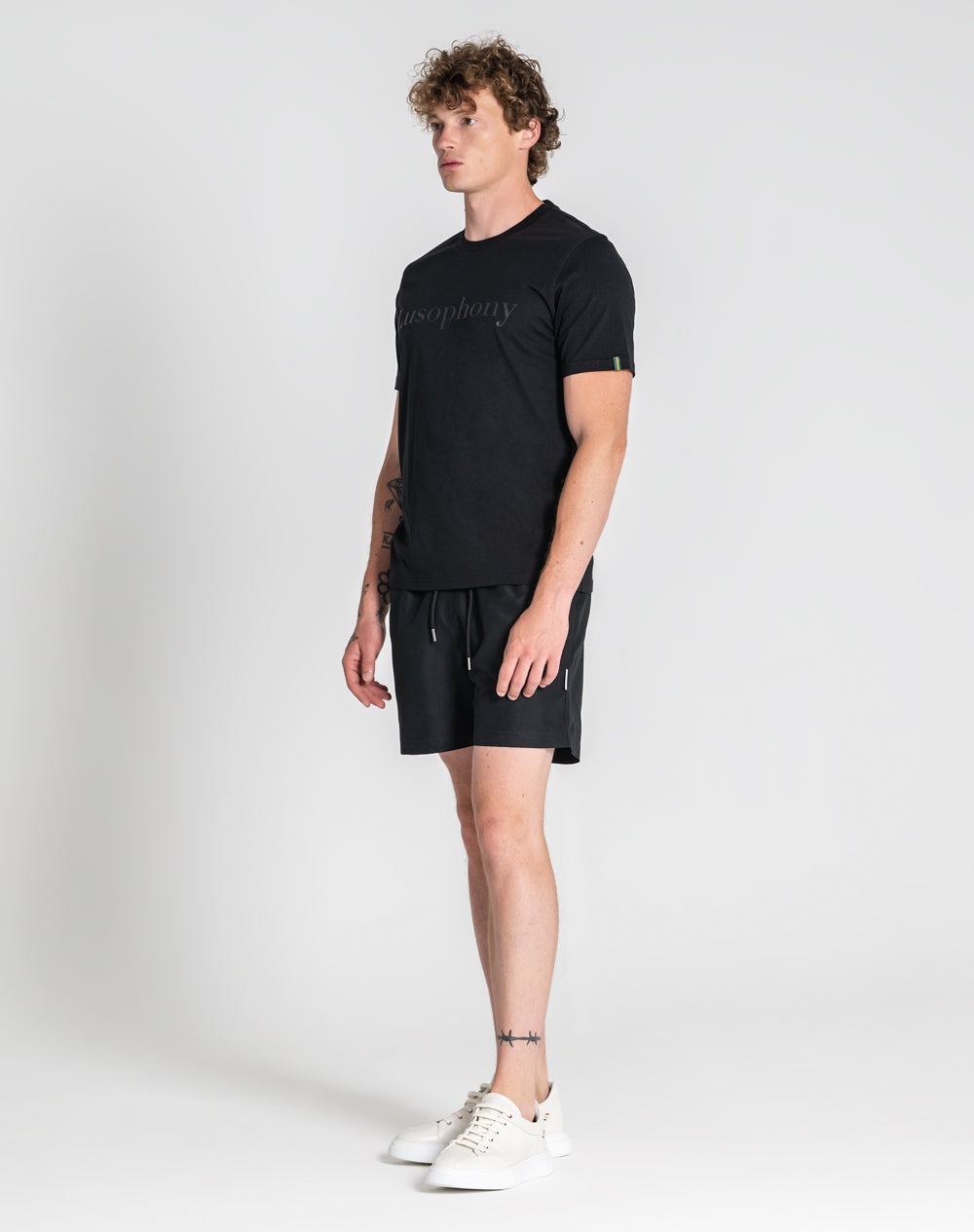 T-shirt com estampado “Lusophony” Preto-6