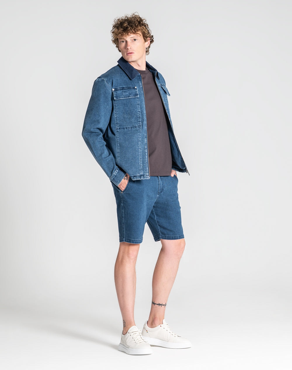 Casaco Noronha estilo chore coat em denim Azul-marinho-5