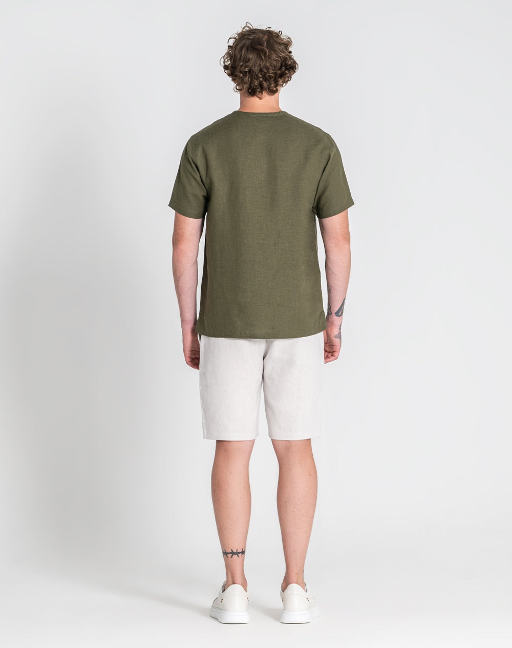 T-shirt Nuriel 100% linho Verde-militar-4