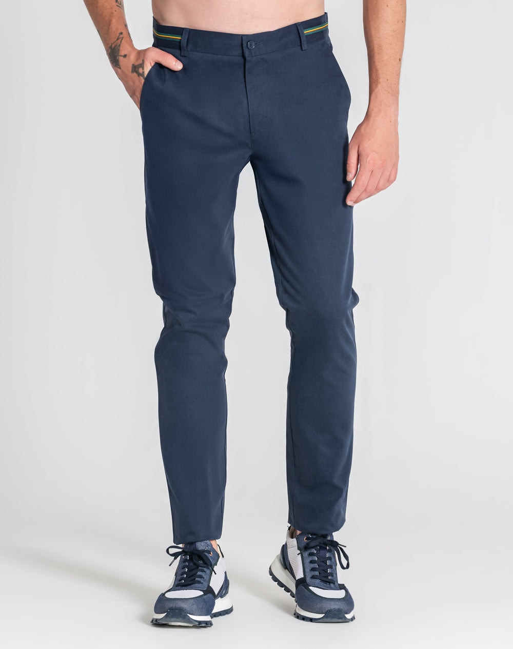 Calça Nélio em sarja 100% algodão orgânico Azul-marinho-2