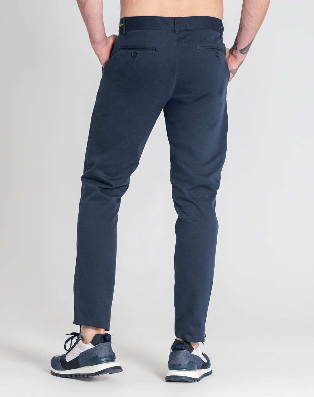 Calça Nélio em sarja 100% algodão orgânico Azul-marinho-4