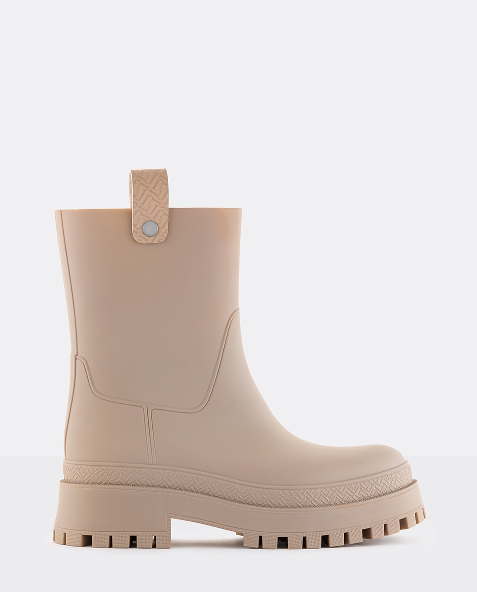 Imagem 0 de Botas de Cano Médio Vegan KAIAH em Bege