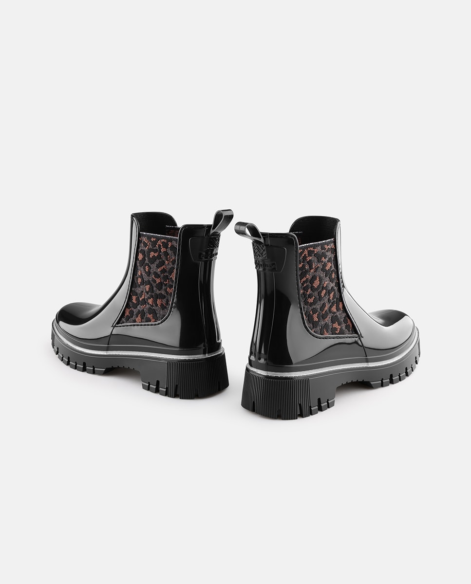 Botins Chelsea Vegan com Elástico Estampado RORY em Preto Preto-5