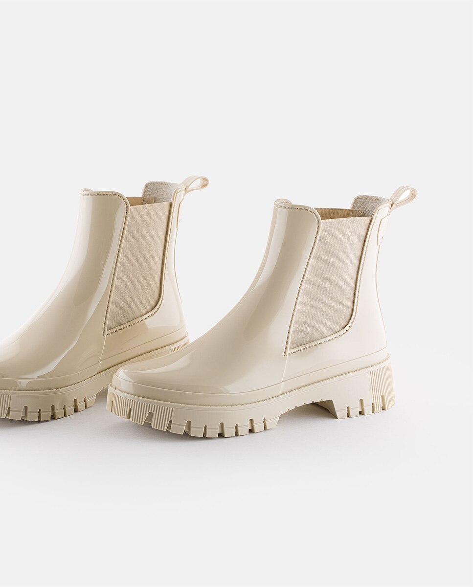 Botins Chelsea de Chuva Vegan Peachy Oat Milk em Bege Branco-3