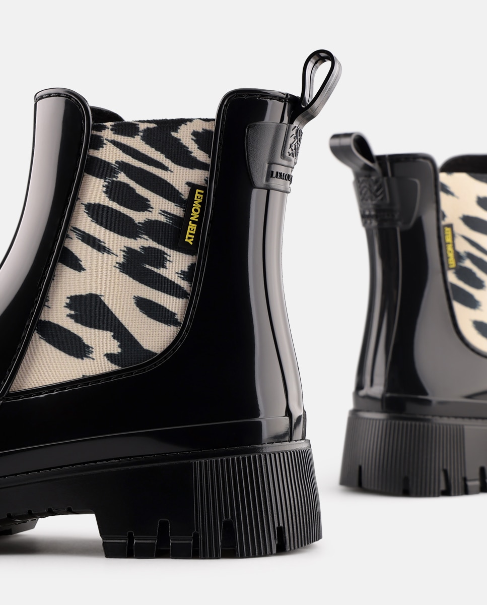 Botins Chelsea de Chuva Vegan com Elástico Estampado MAKIRA em Preto Preto-4