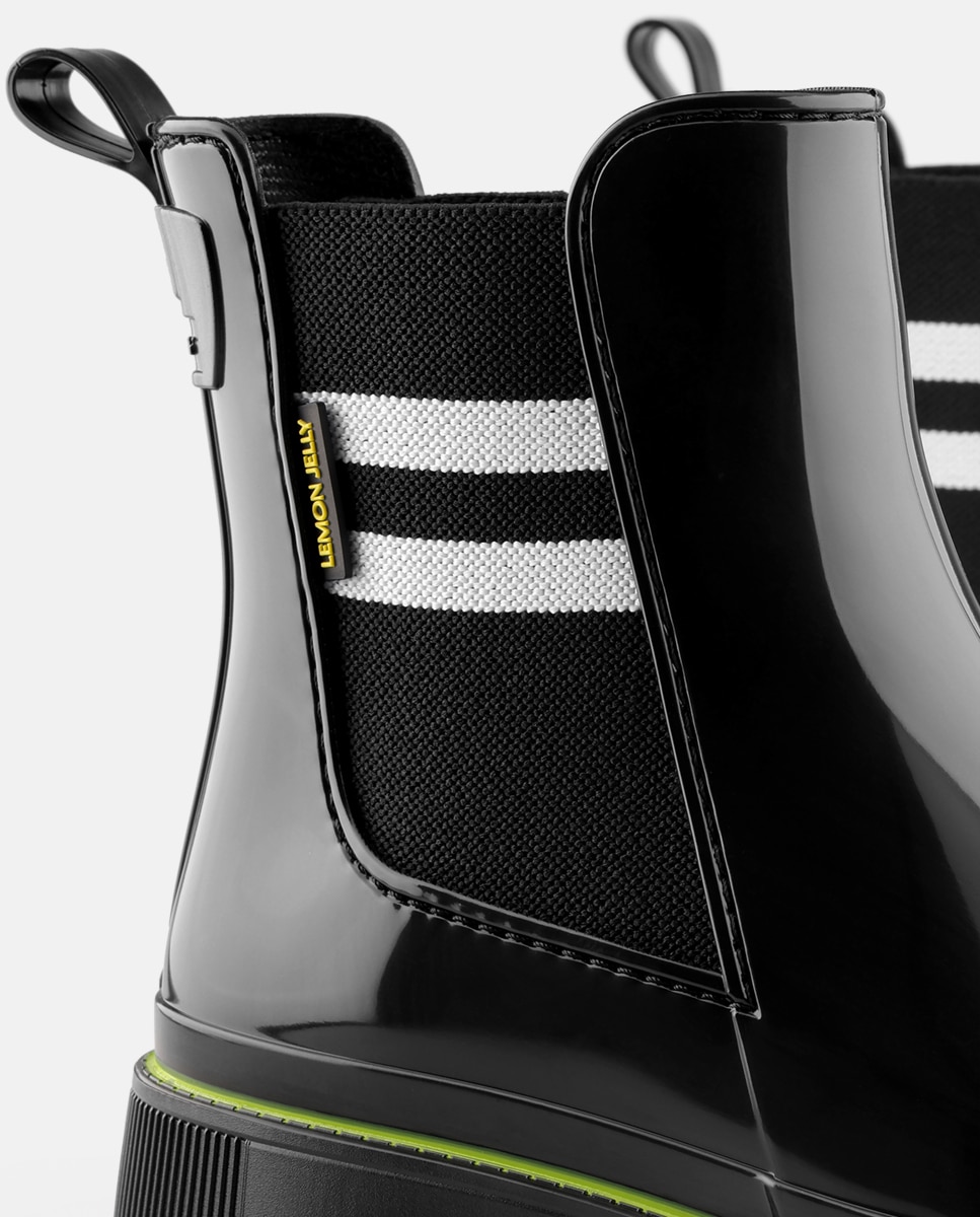 Botins Chelsea de Chuva Vegan CECI em Preto Preto-4