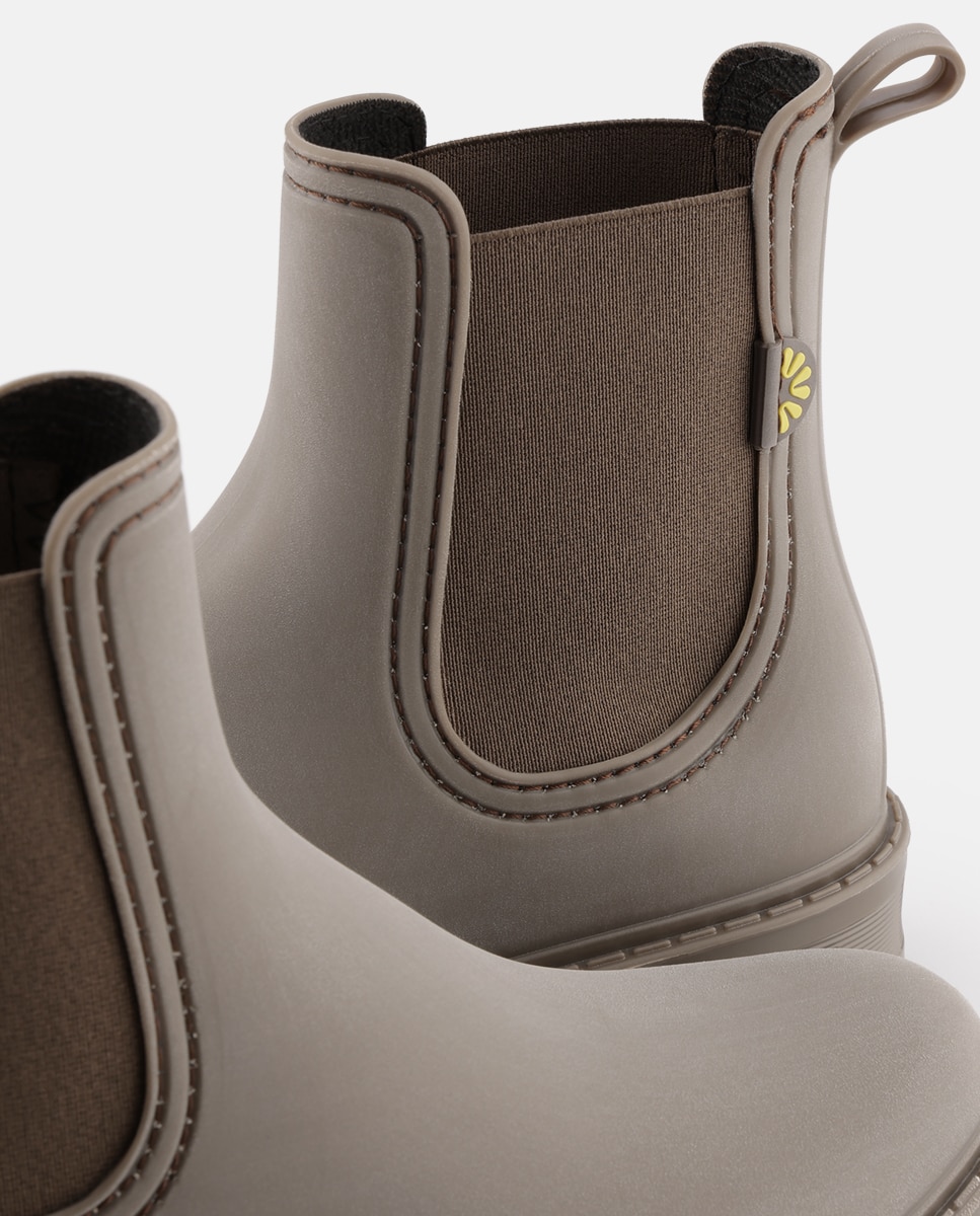 Botins Chelsea de Chuva Vegan LYANA em Castanho Castanho-4