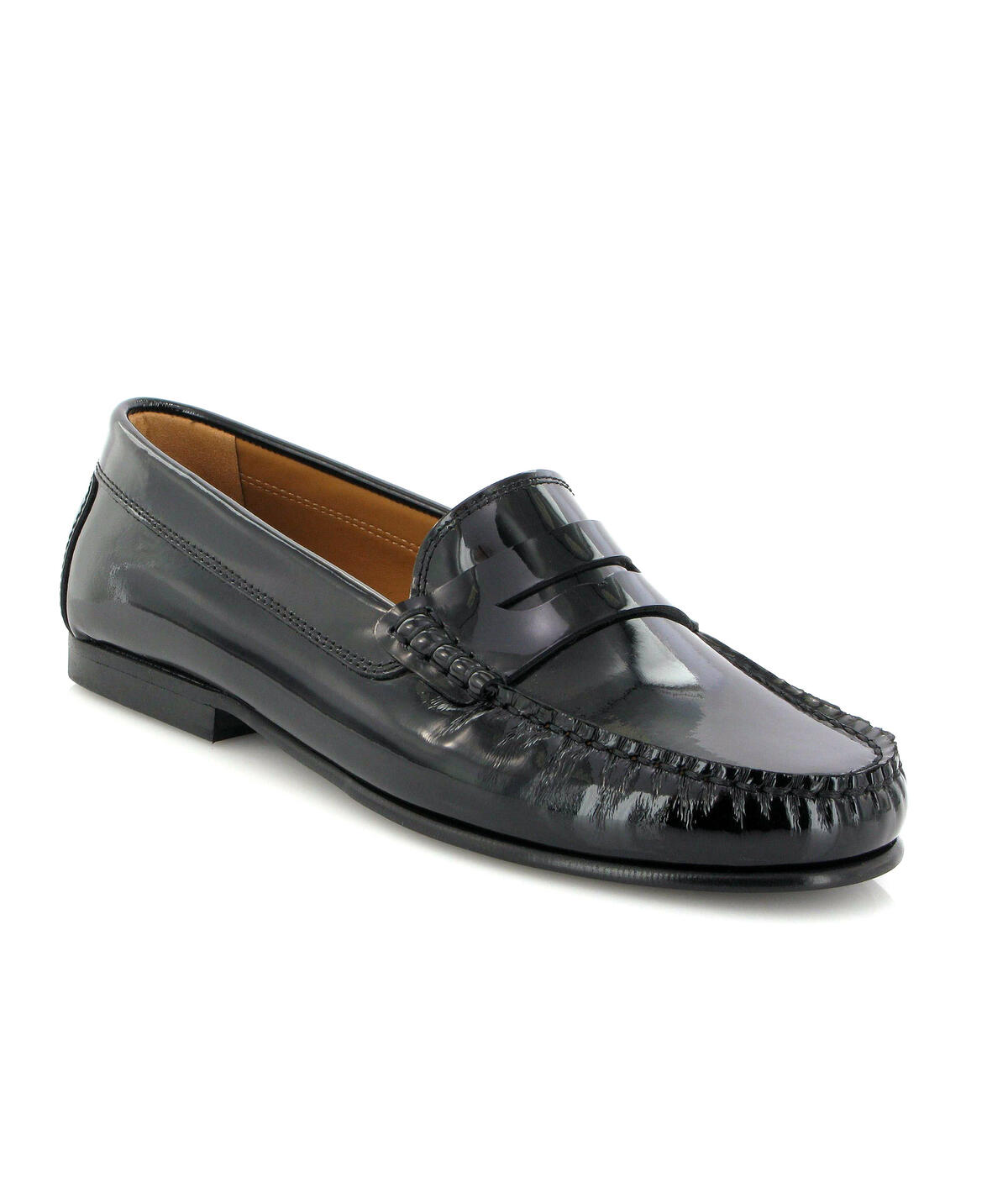 Loafers Yoki em Pele Verniz Preto-2