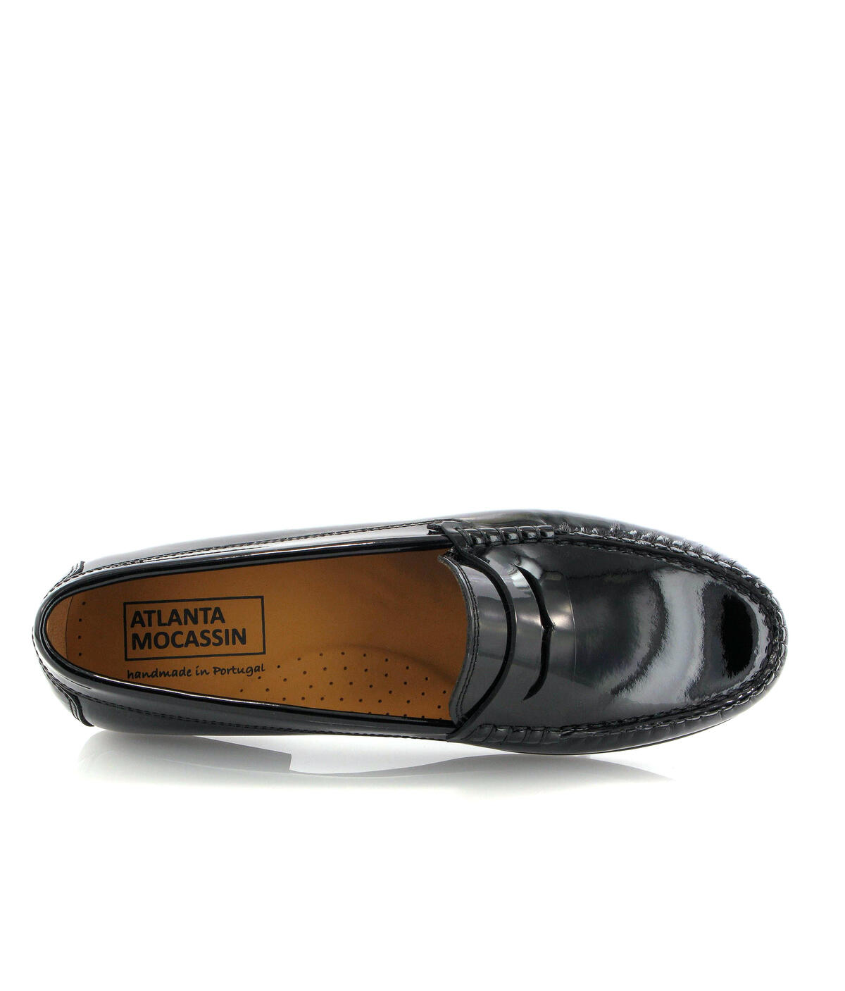 Loafers Yoki em Pele Verniz Preto-5