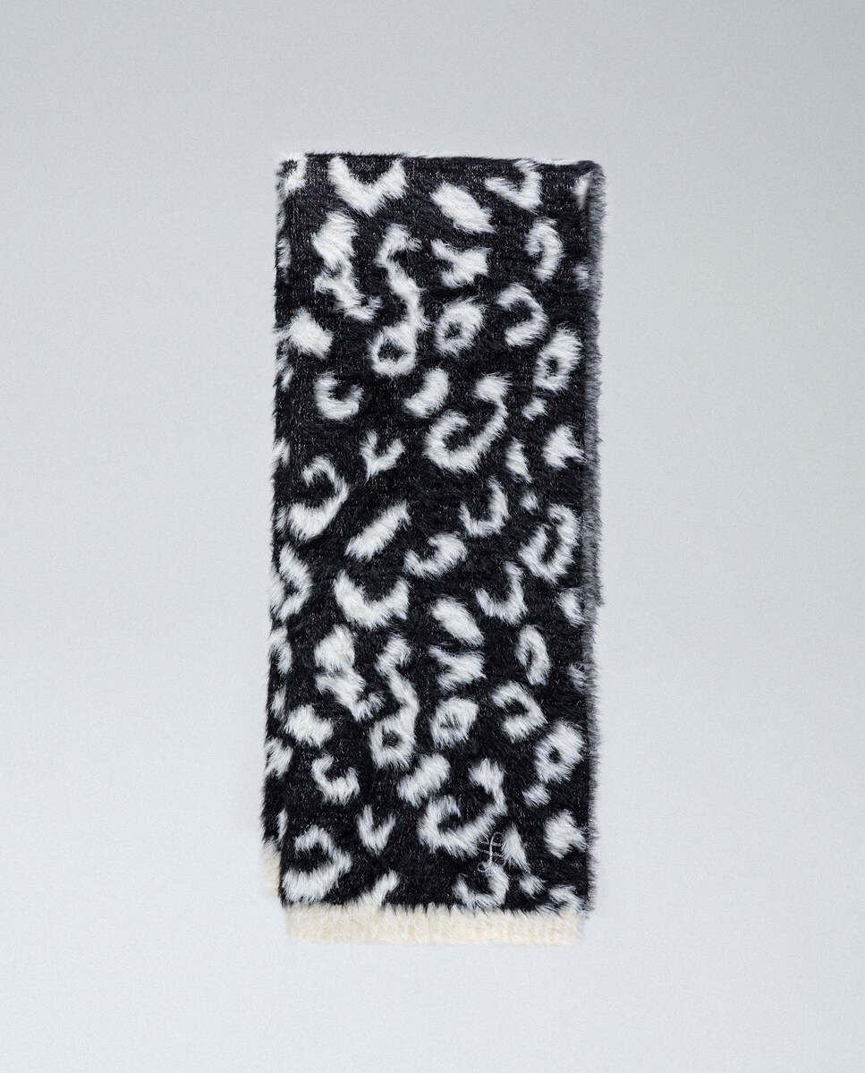 Écharpe com Estampado Animal Print Preto-4