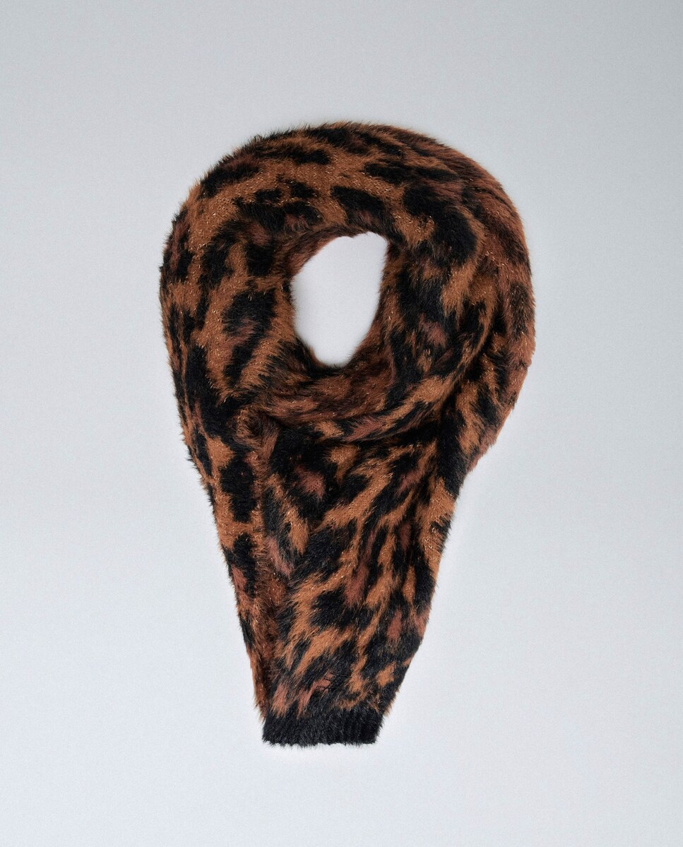 Cachecol com Estampado Animal Print Castanho-3