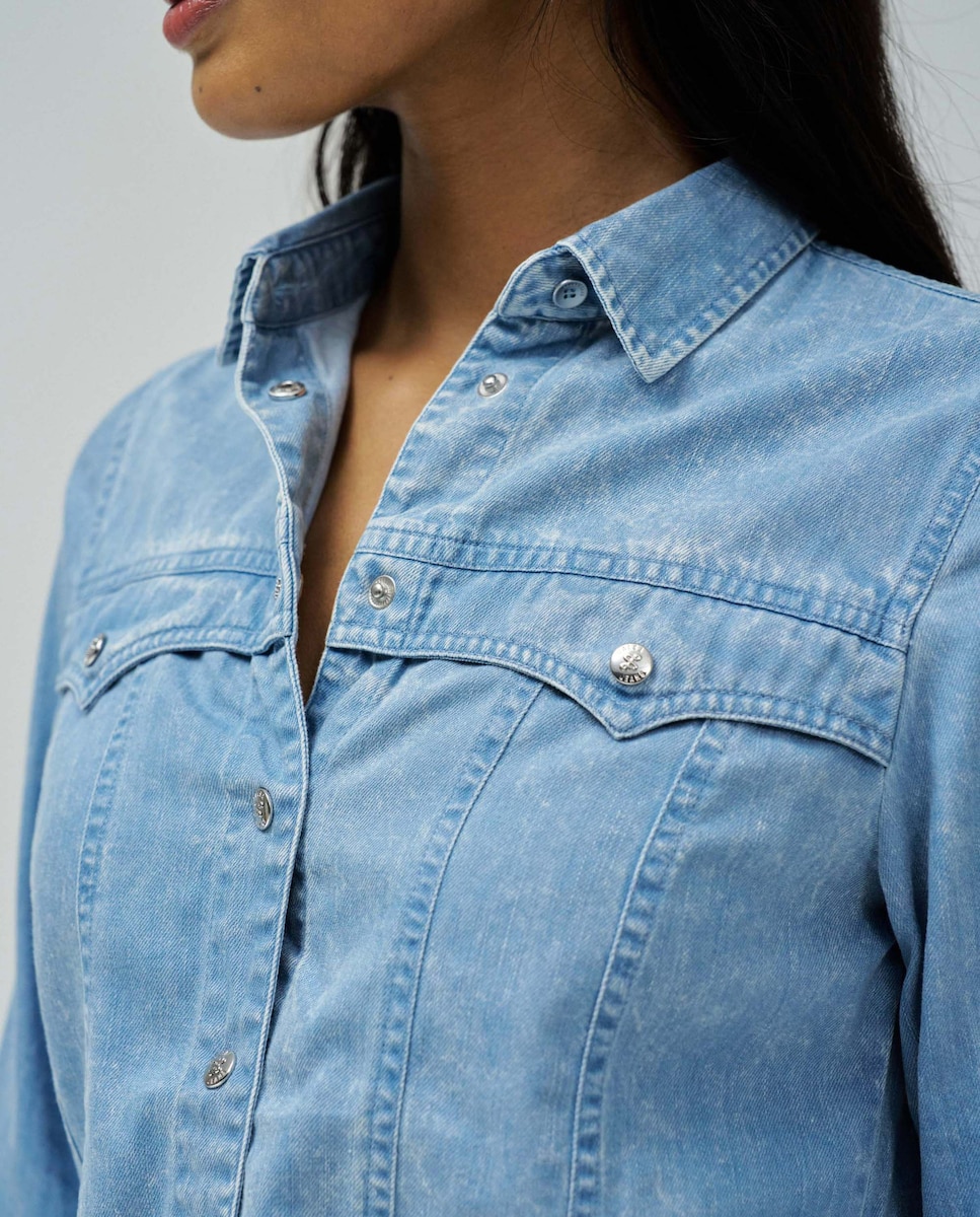 Camisa Lightdenim com Efeitos de Lavagem Azul-4