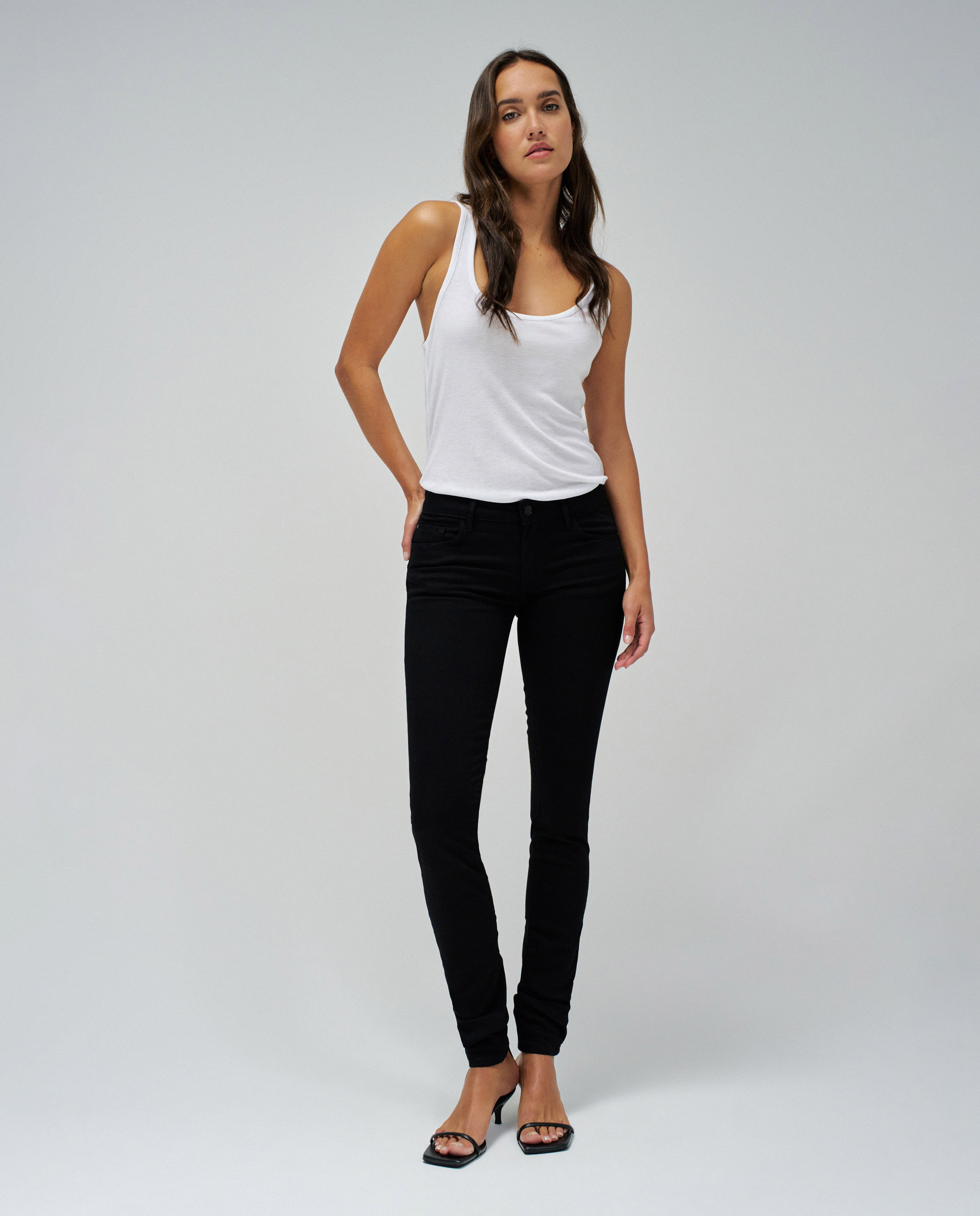 Jeans Skinny Wonder Push Up True Black Preto brilhante-1