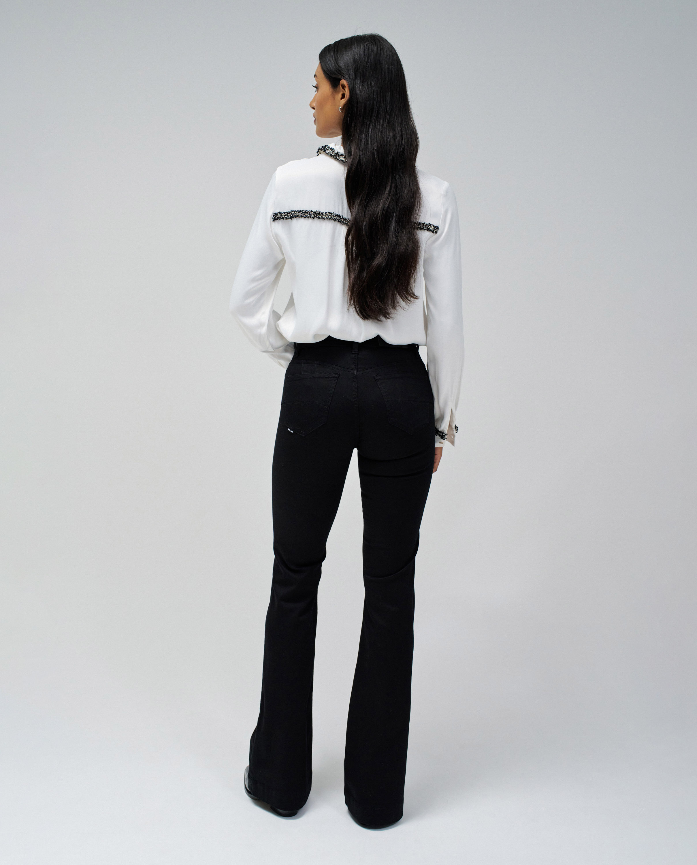 Jeans À Boca de Sino Destiny Push Up Flare Preto-3