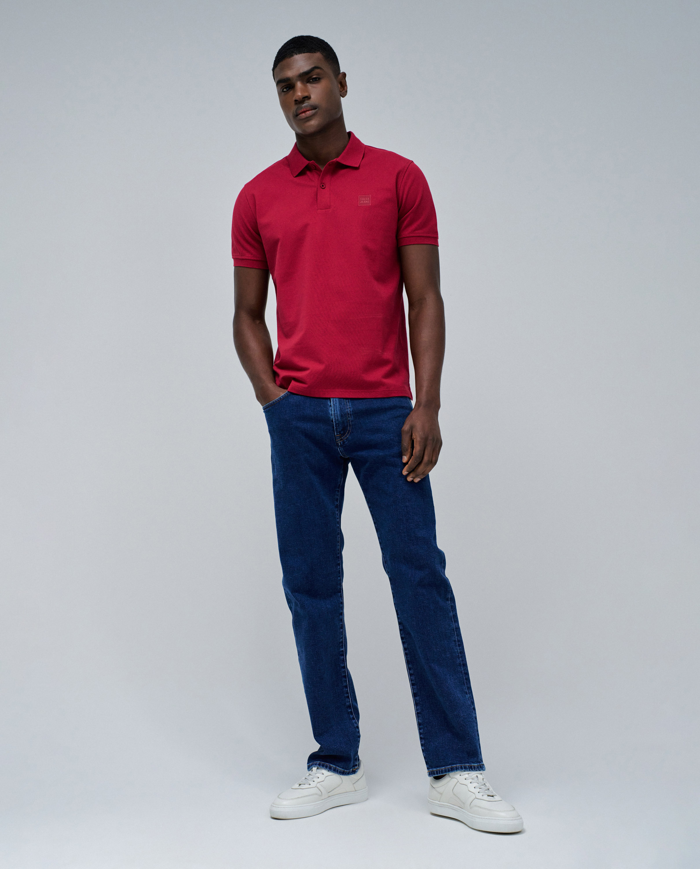Polo com Branding Vermelho-5