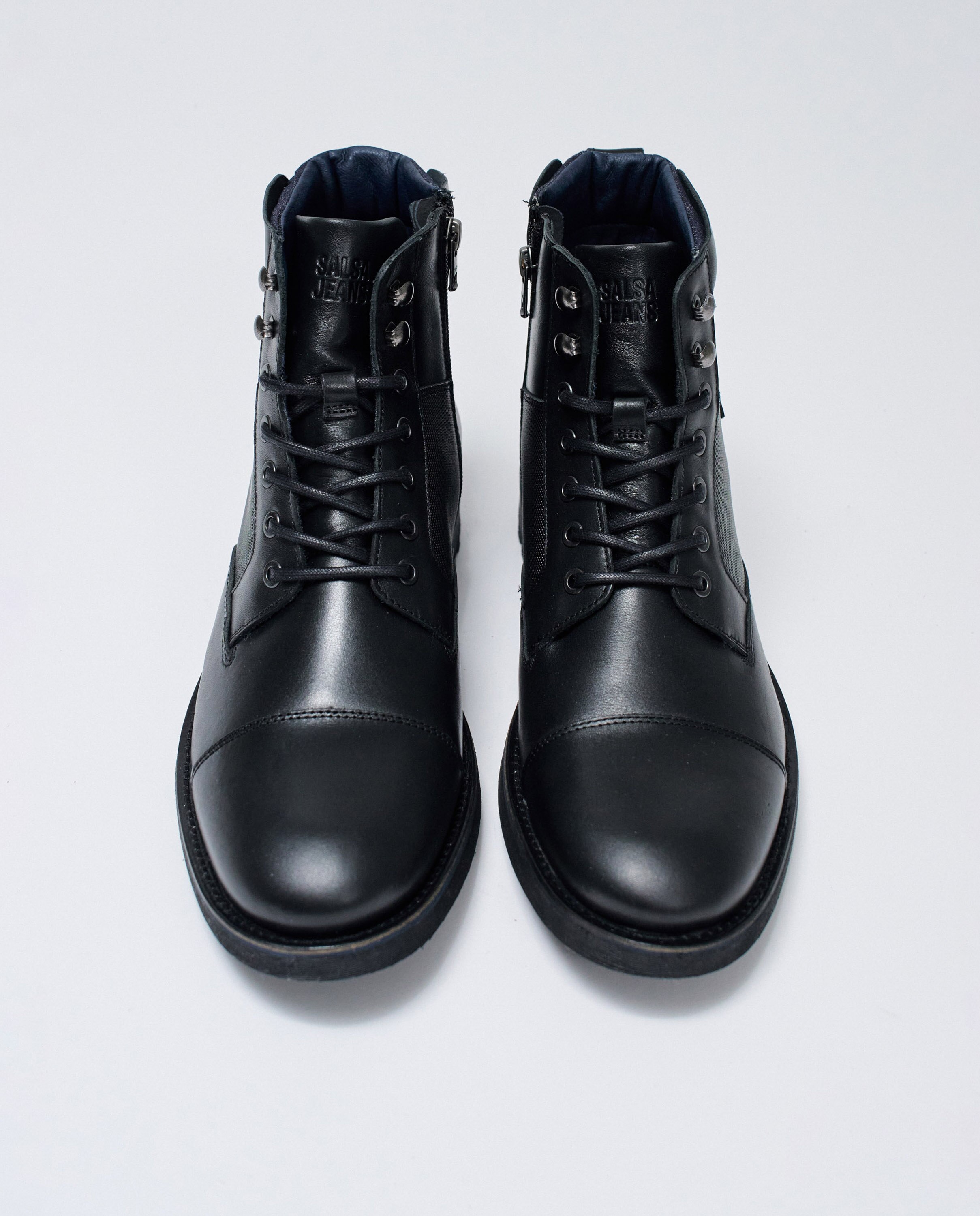 Botas de Pele com Atacadores Preto-3