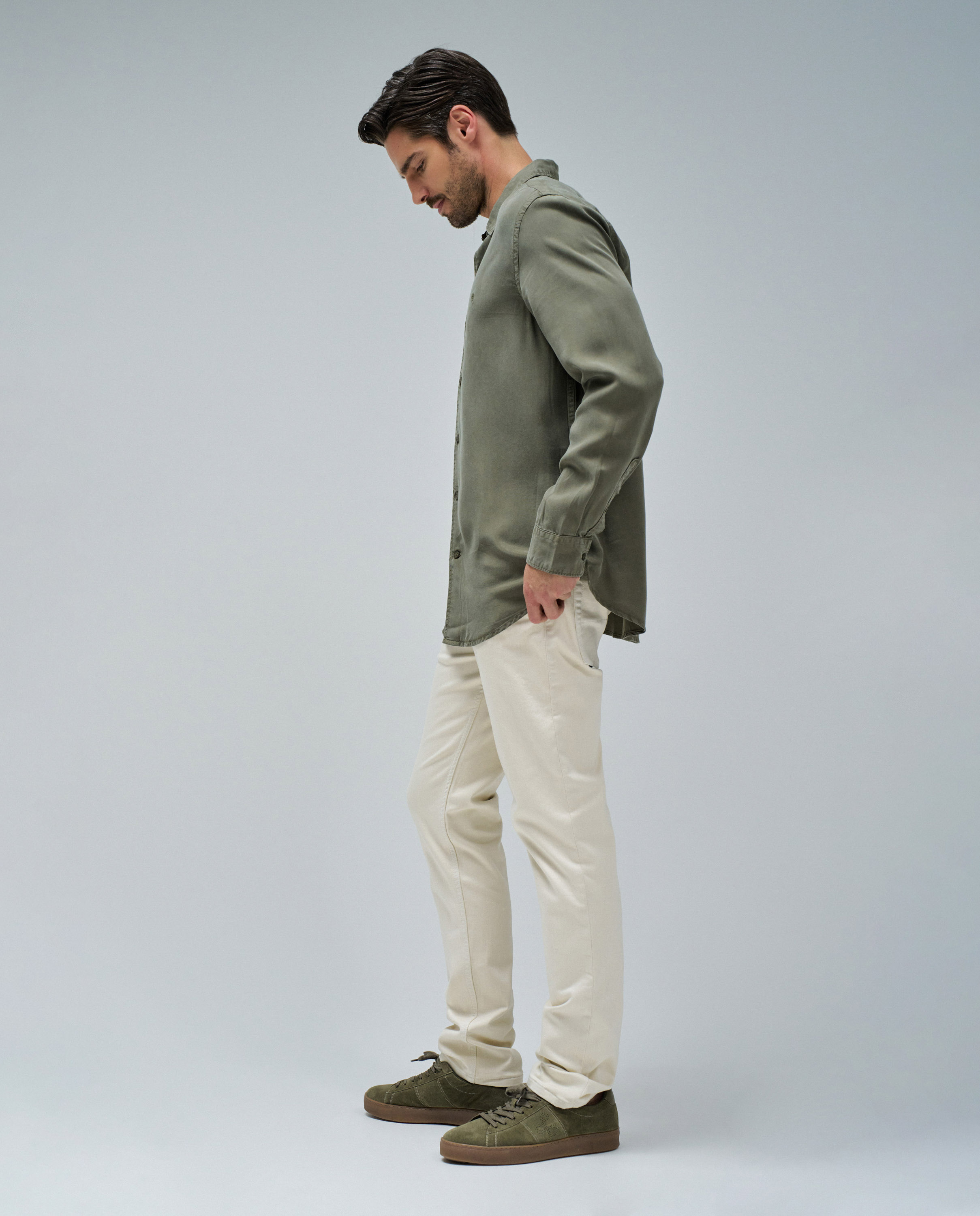 Camisa em Denim Leve Verde Azeitona-2