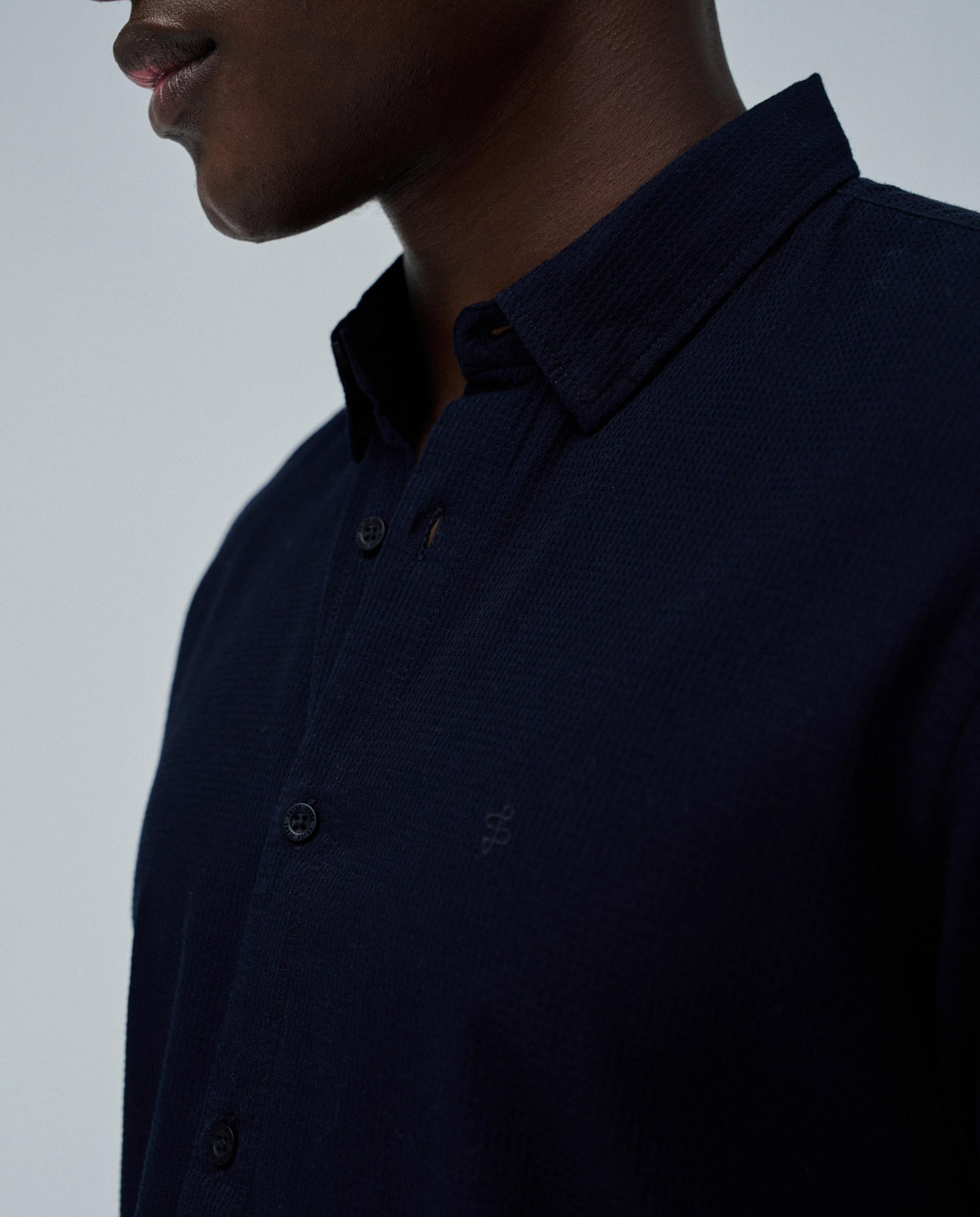 Camisa Texturada Azul-escuro-4