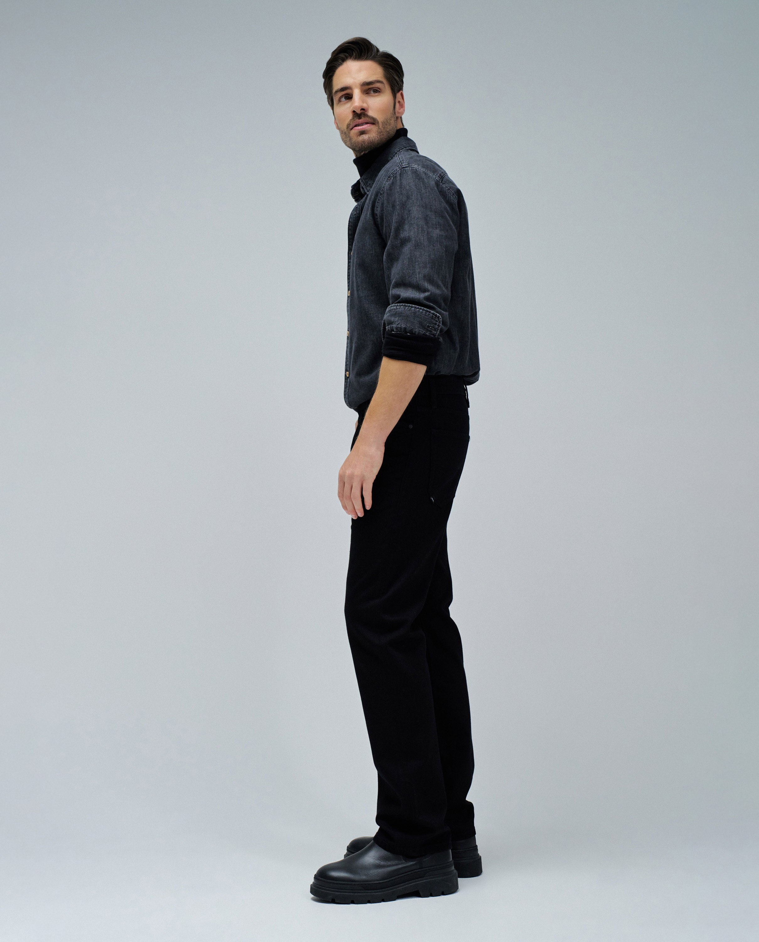 Jeans Straight Fit Preto-2