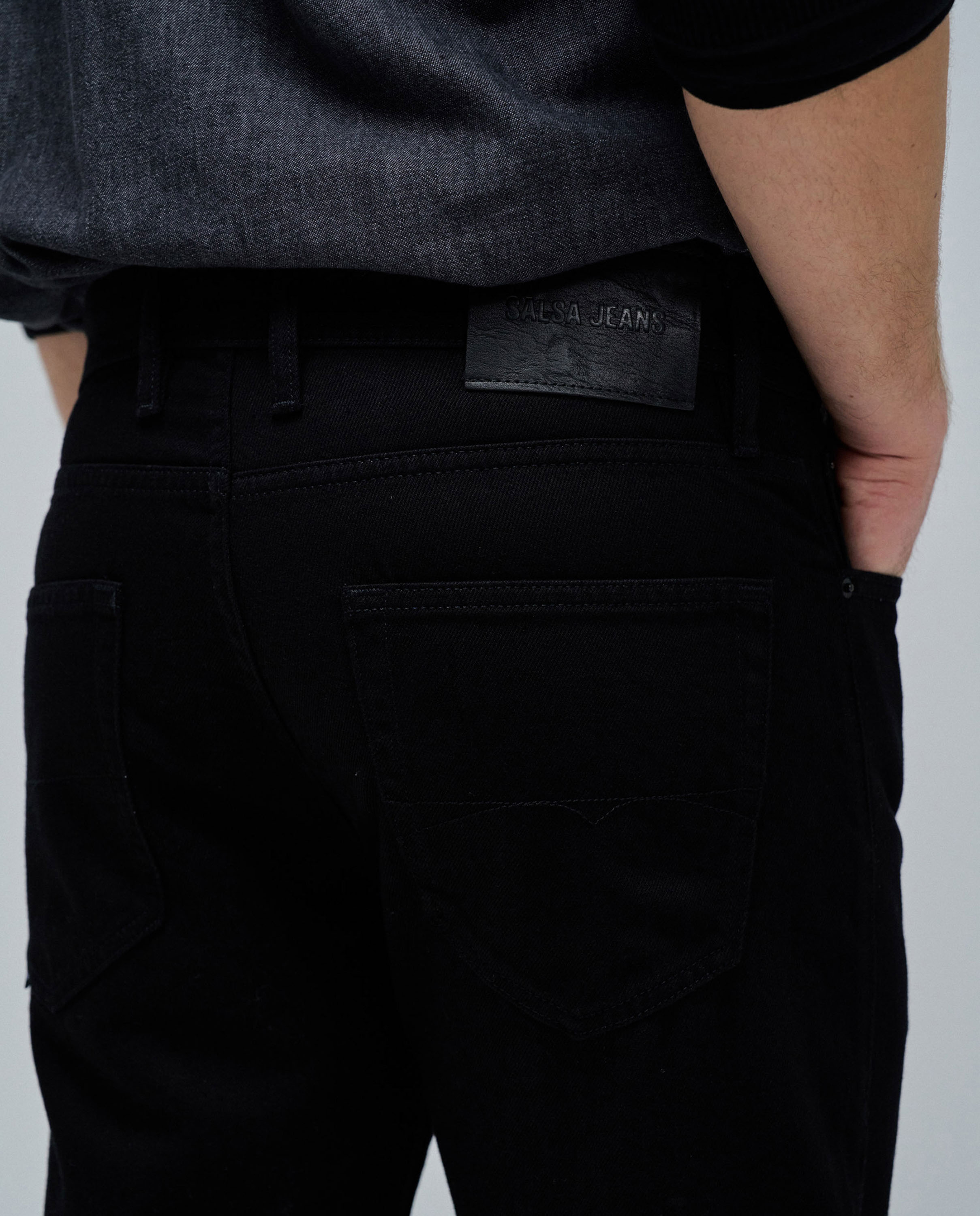 Jeans Straight Fit Preto-4