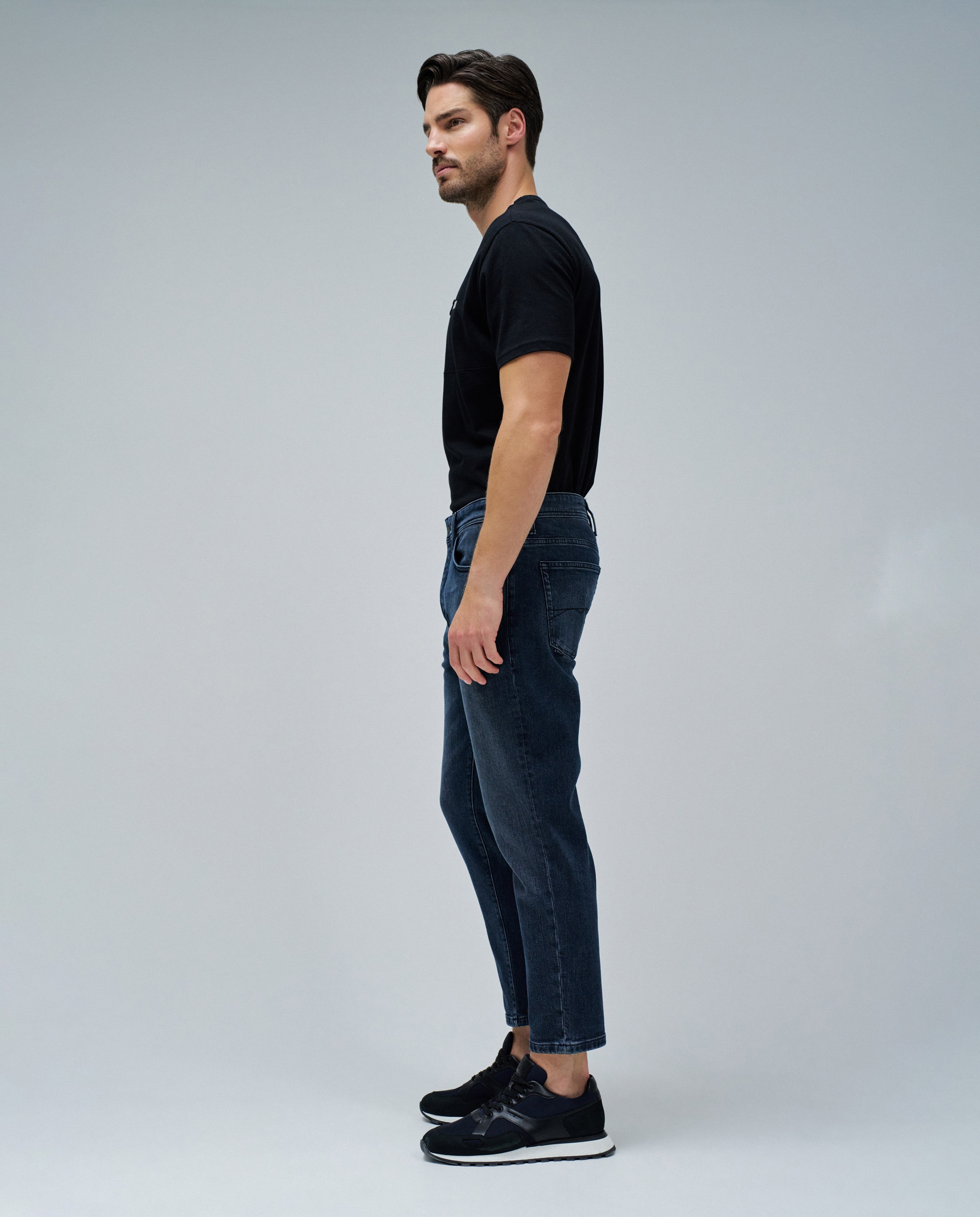 Jeans Tapered Fit Azul-escuro-2