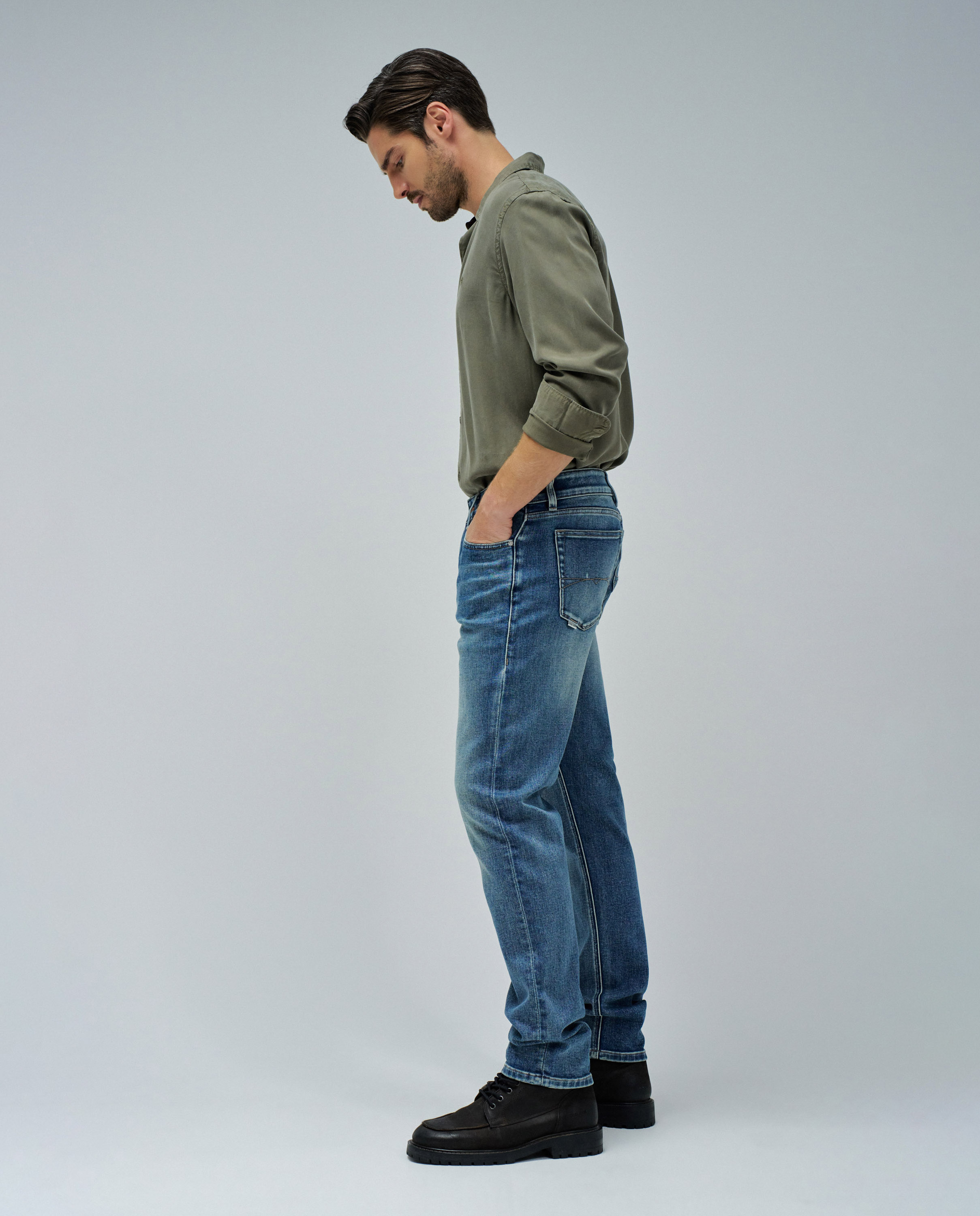 Jeans Slim Fit Azul-fumado-2