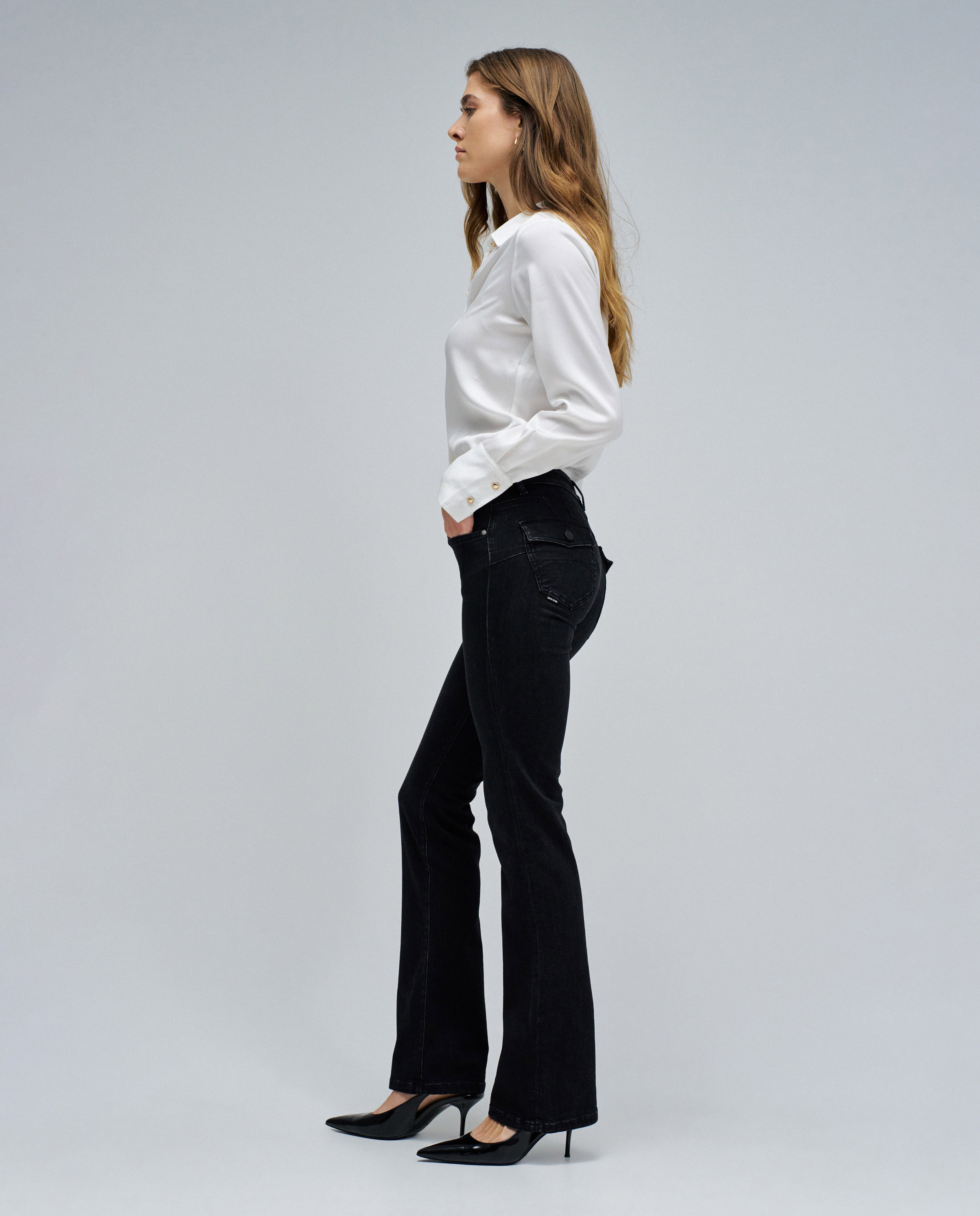 Jeans Wonder Push Up Bootcut Preto-2