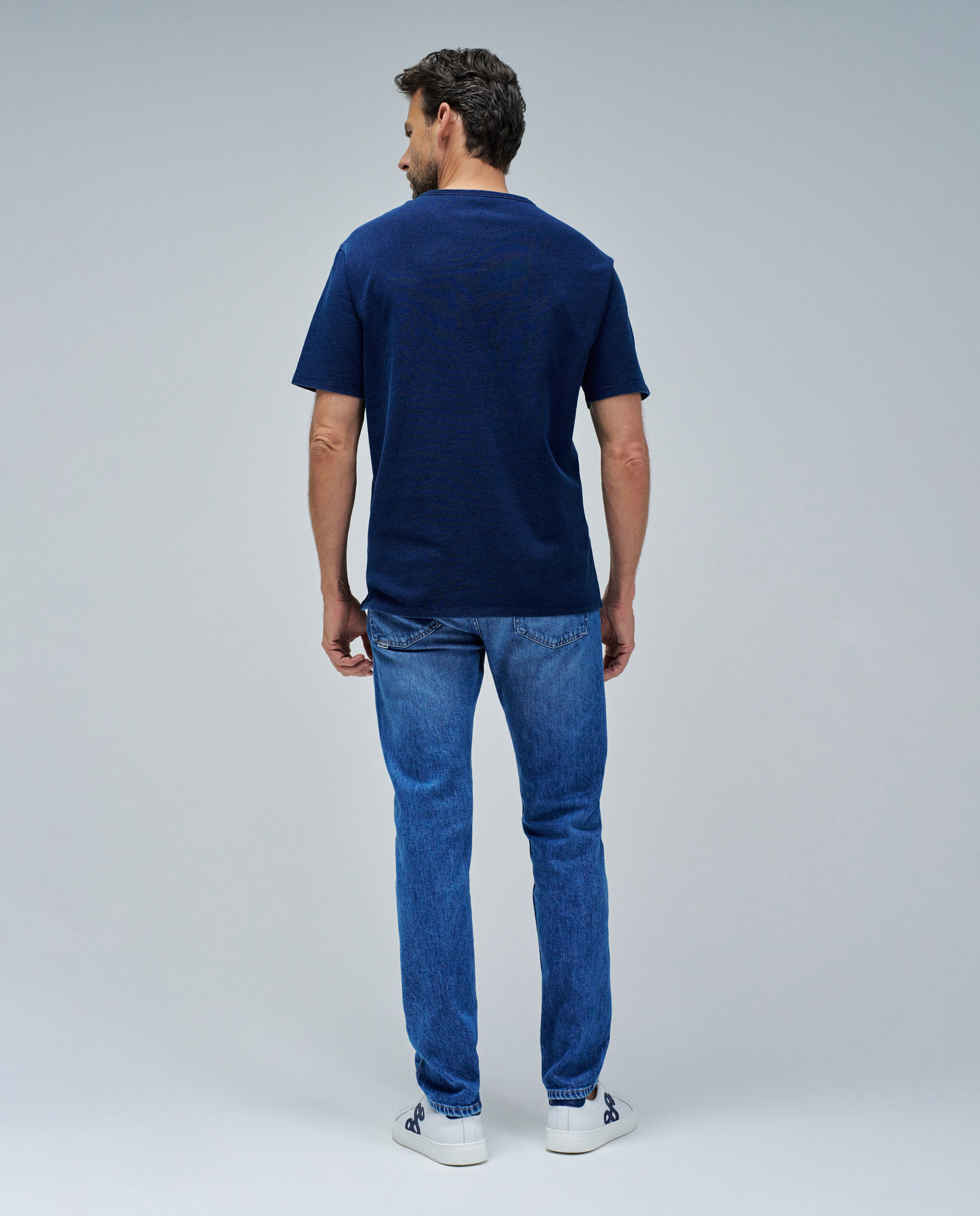 T-shirt com Logo Azul-escuro-3