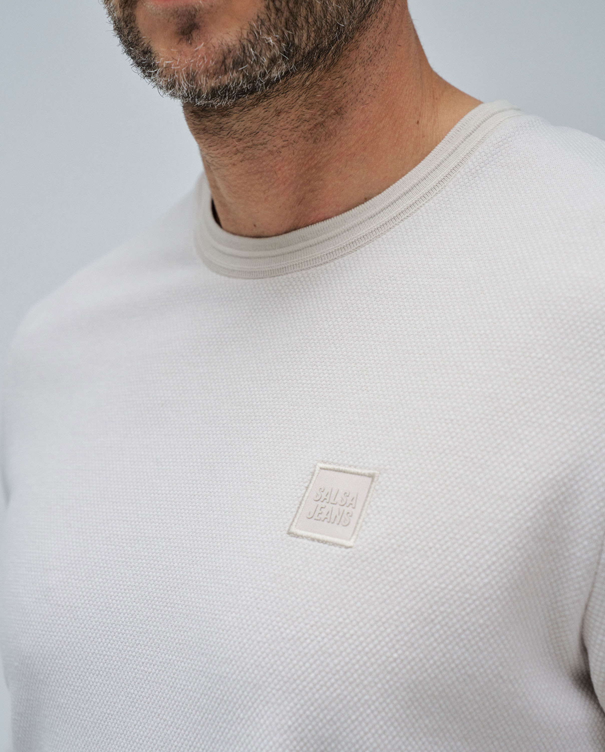 T-shirt com Textura Bege-4