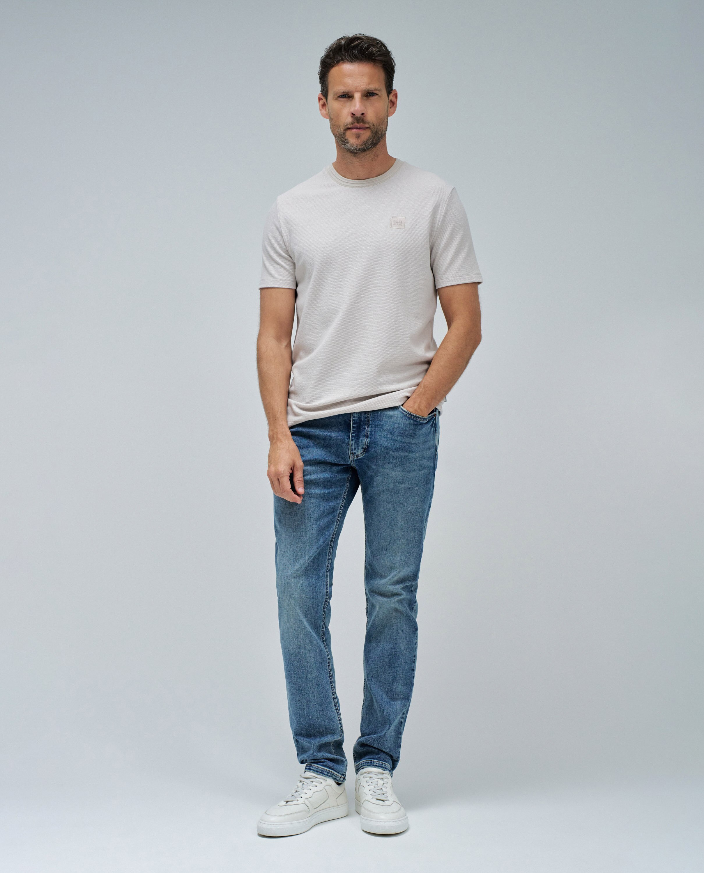 T-shirt com Textura Bege-5