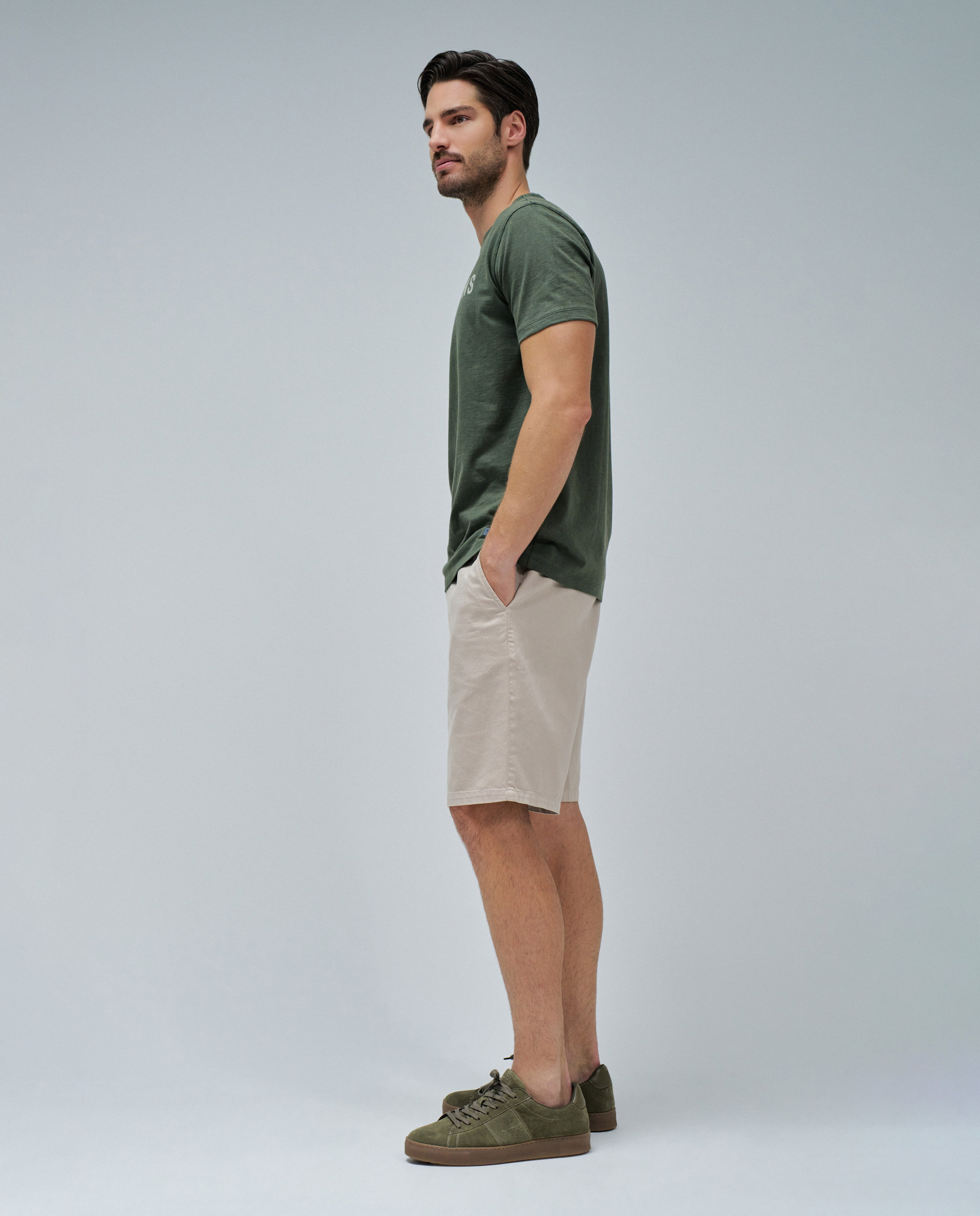 T-shirt com Logo Verde-militar-2