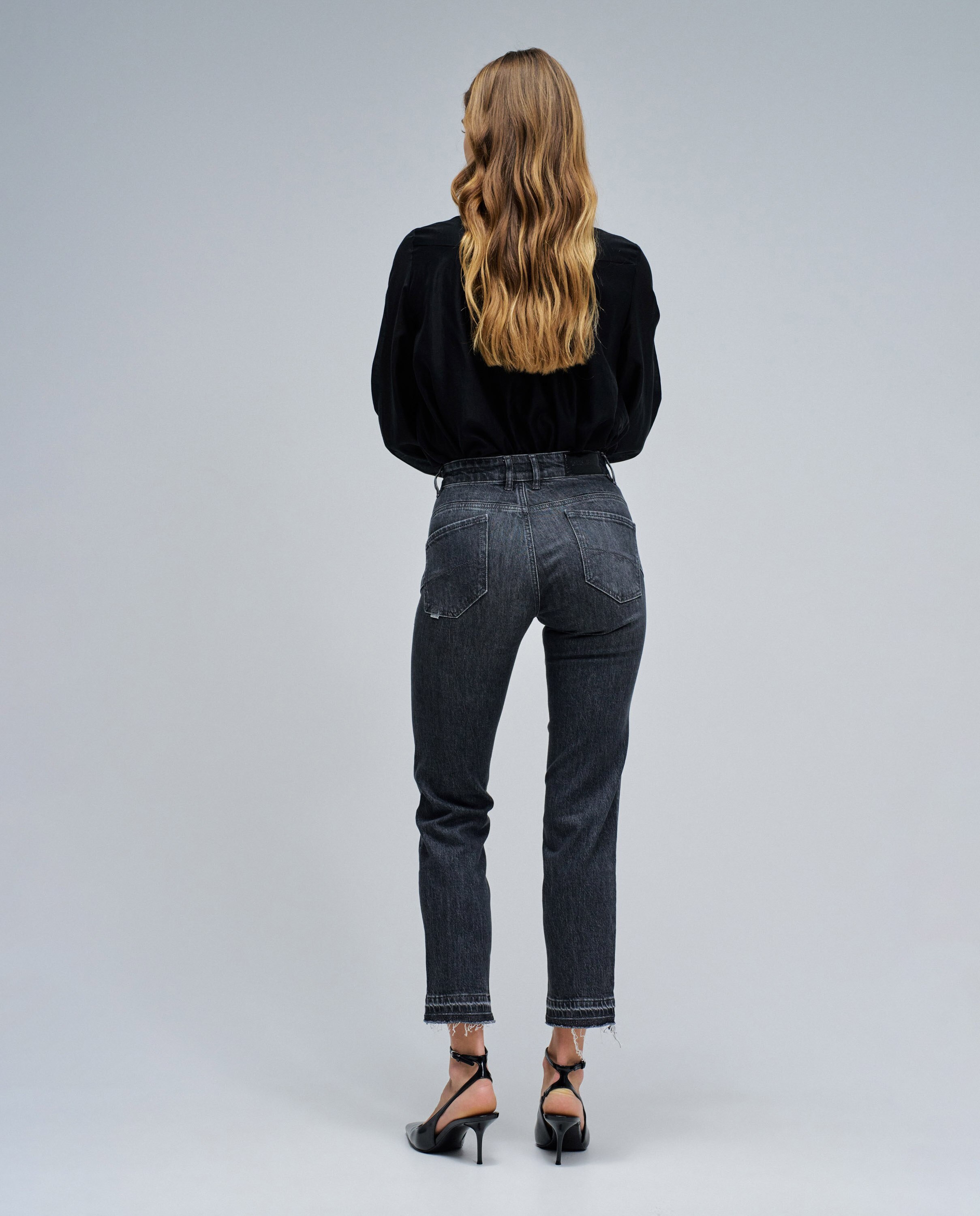 Jeans Faith Push In Cropped Slim Preto-3