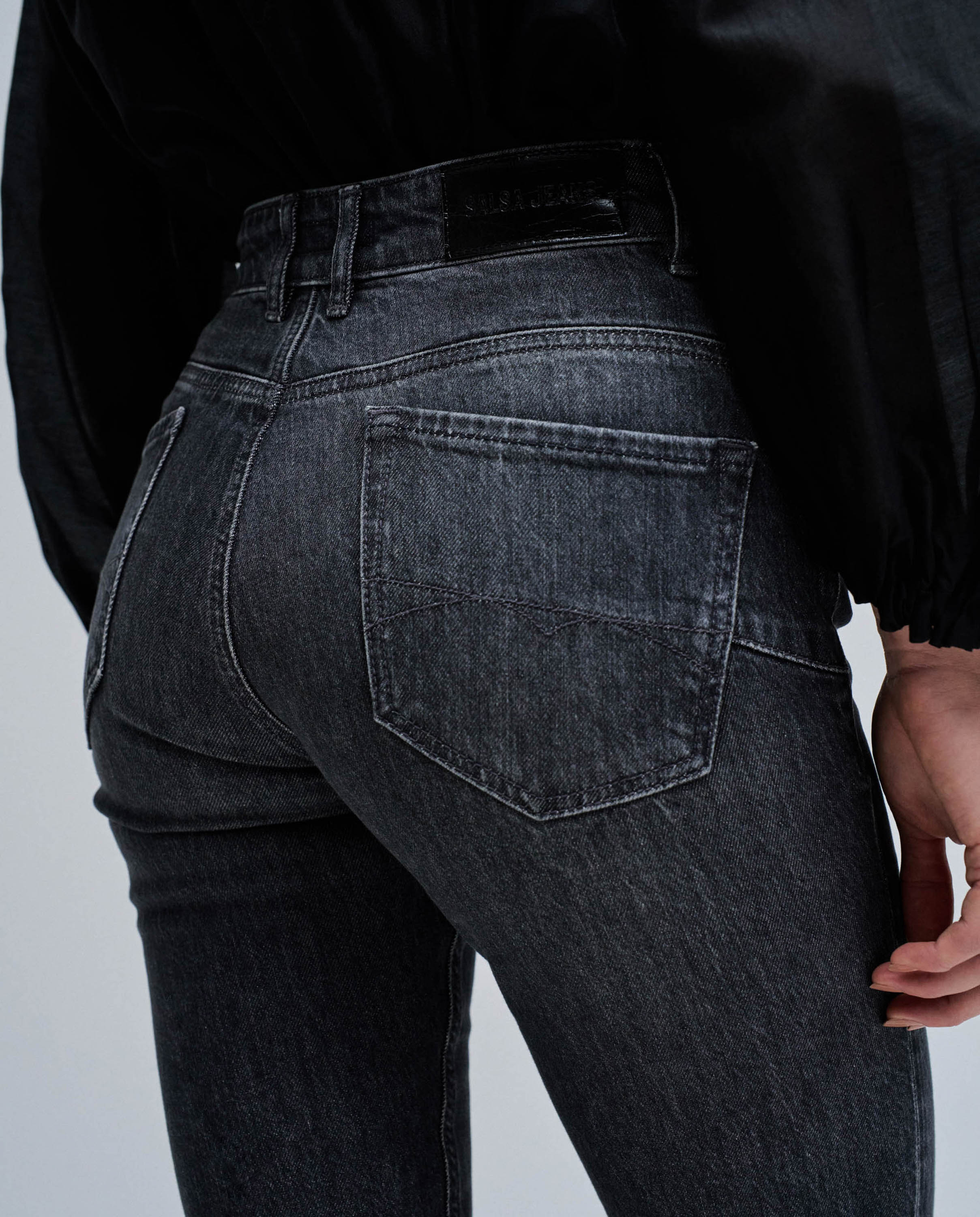 Jeans Faith Push In Cropped Slim Preto-4