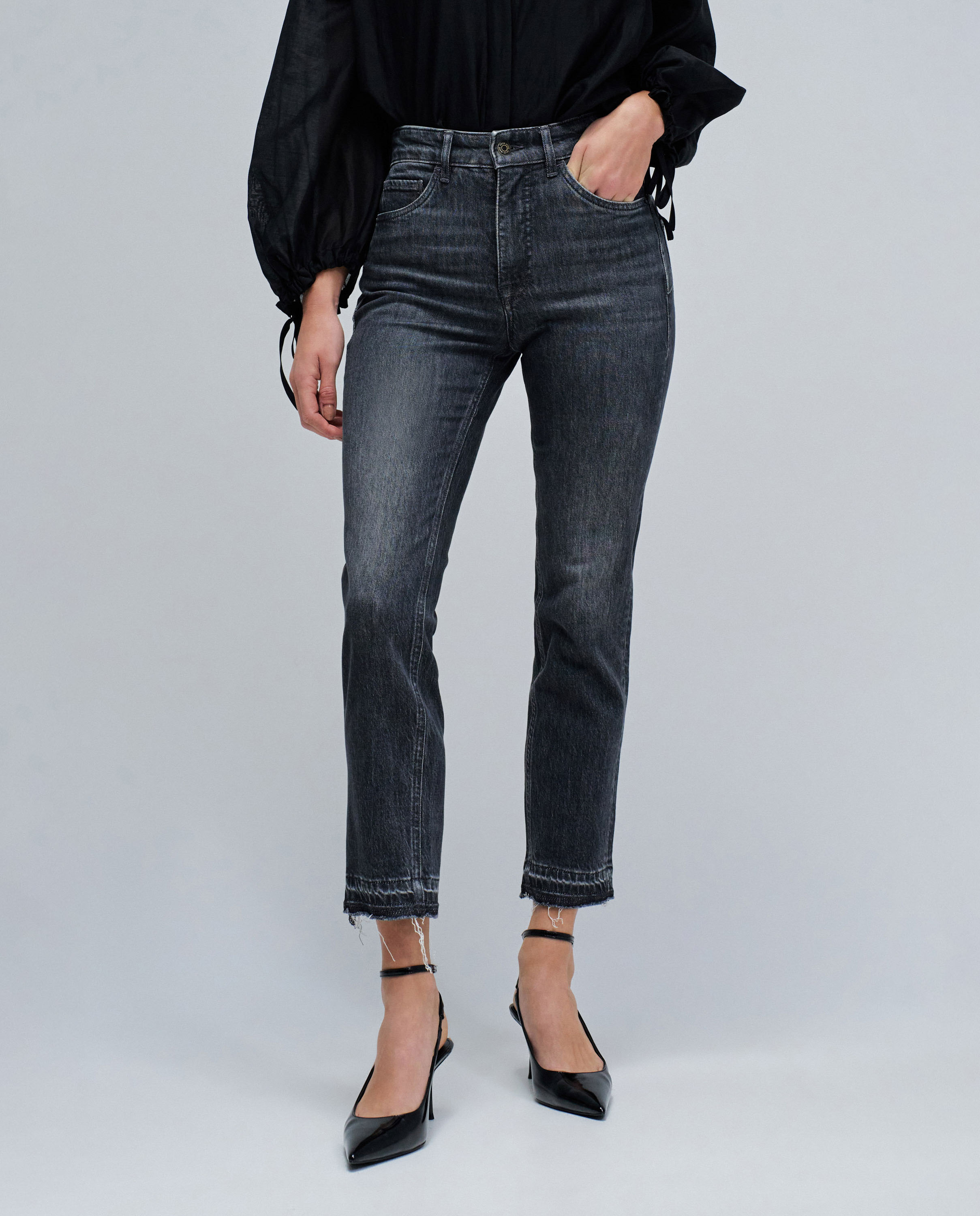 Jeans Faith Push In Cropped Slim Preto-5