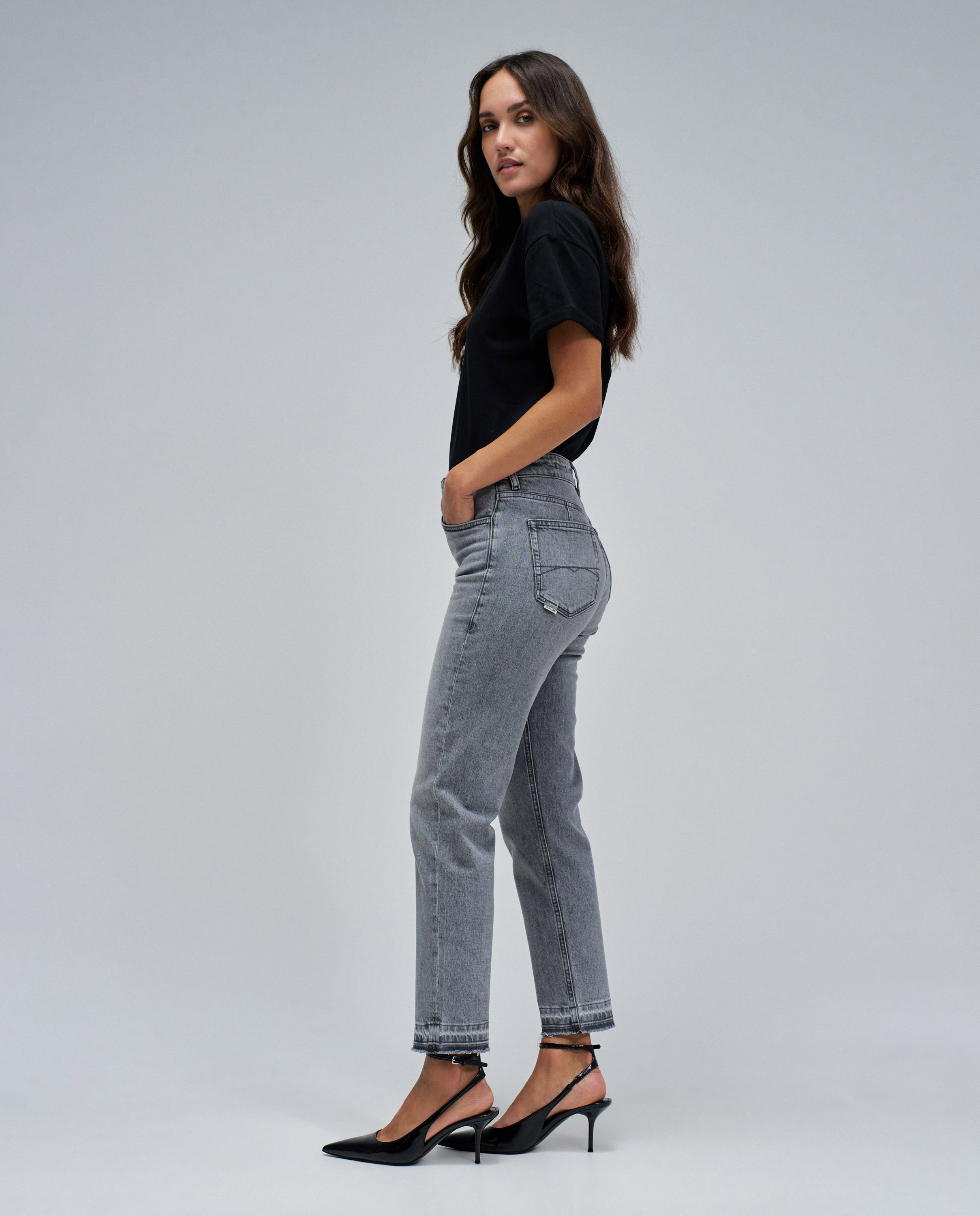 Jeans True Cropped Slim Cinzento-2