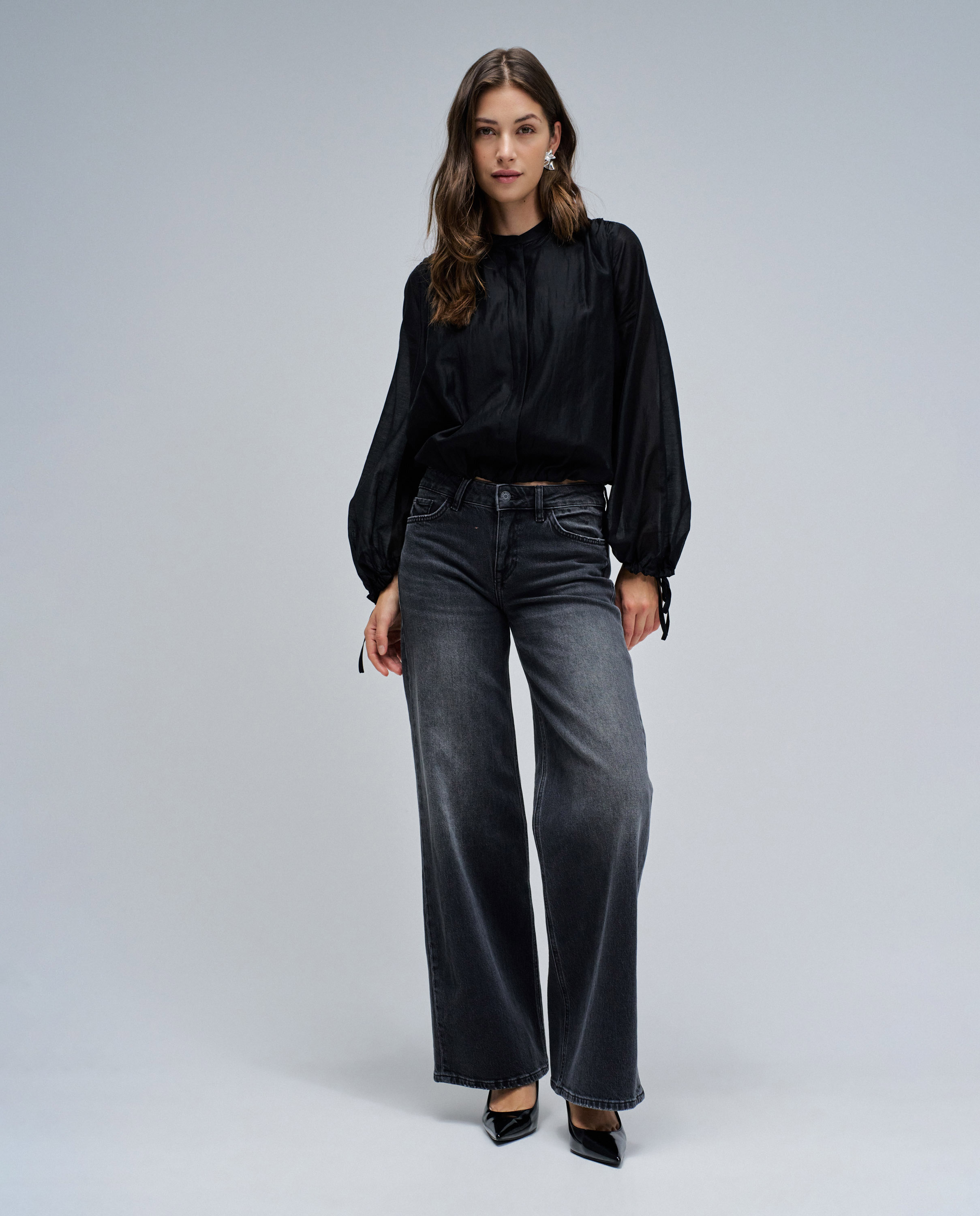 Jeans Low Rise Wide Preto-1
