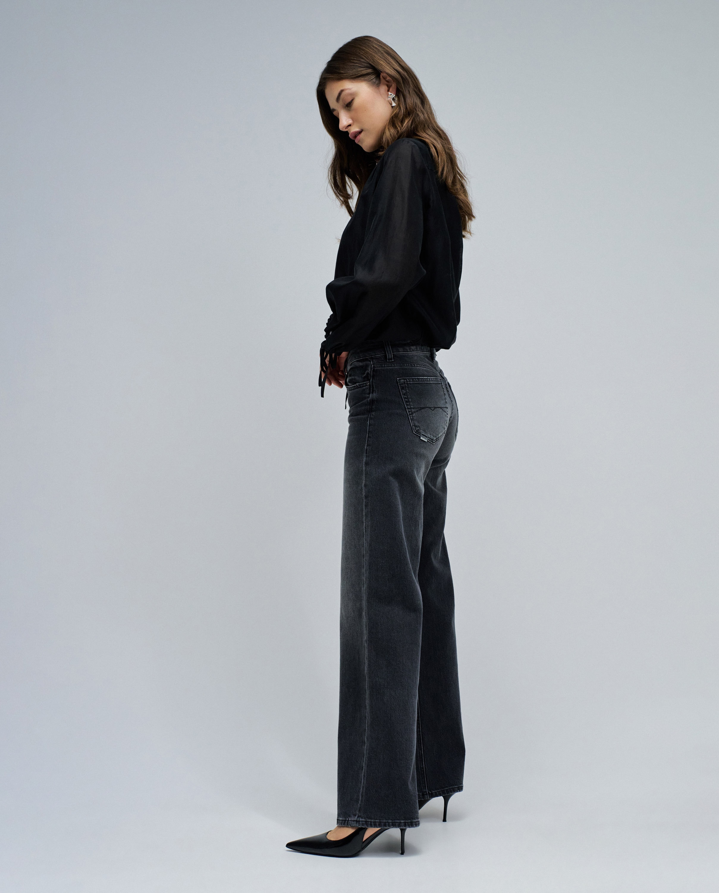 Jeans Low Rise Wide Preto-2