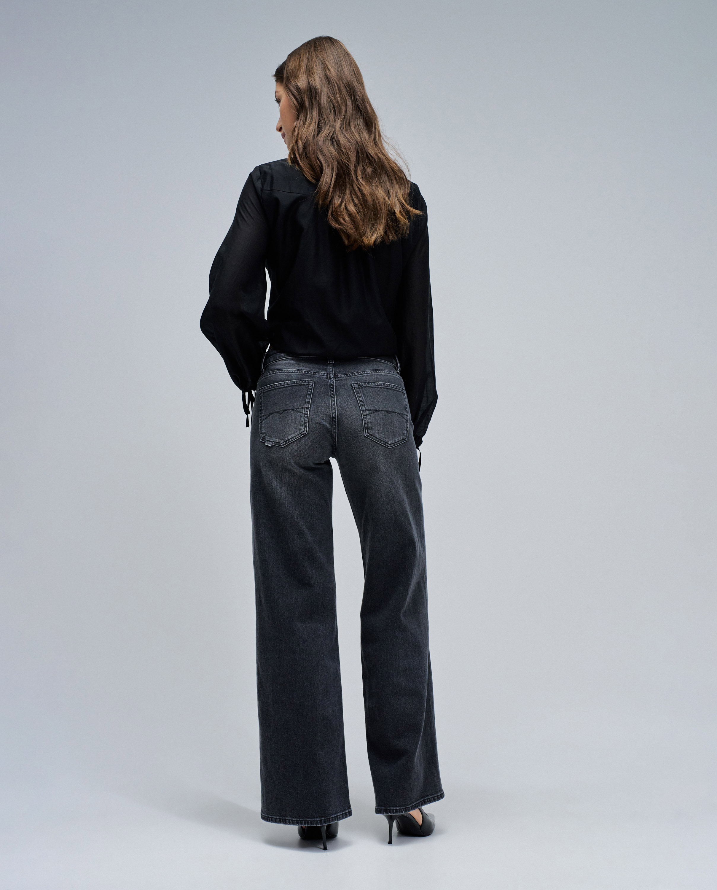 Jeans Low Rise Wide Preto-3