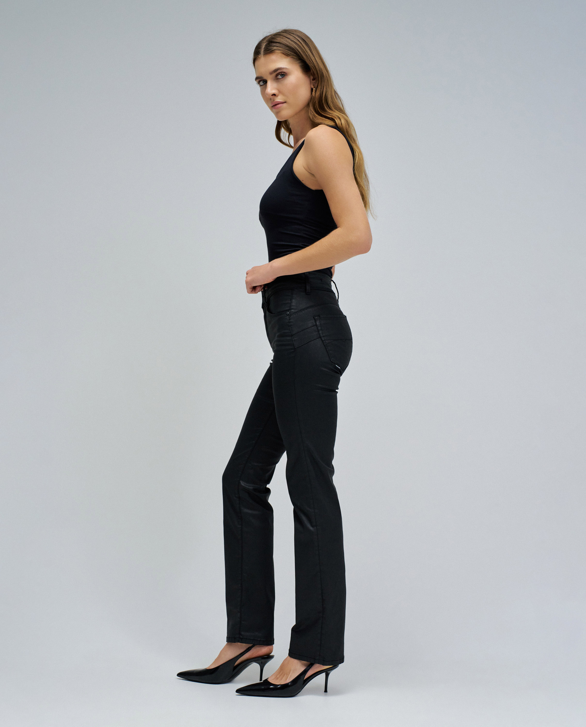 Jeans Secret Push In Straight em Coating Preto-2