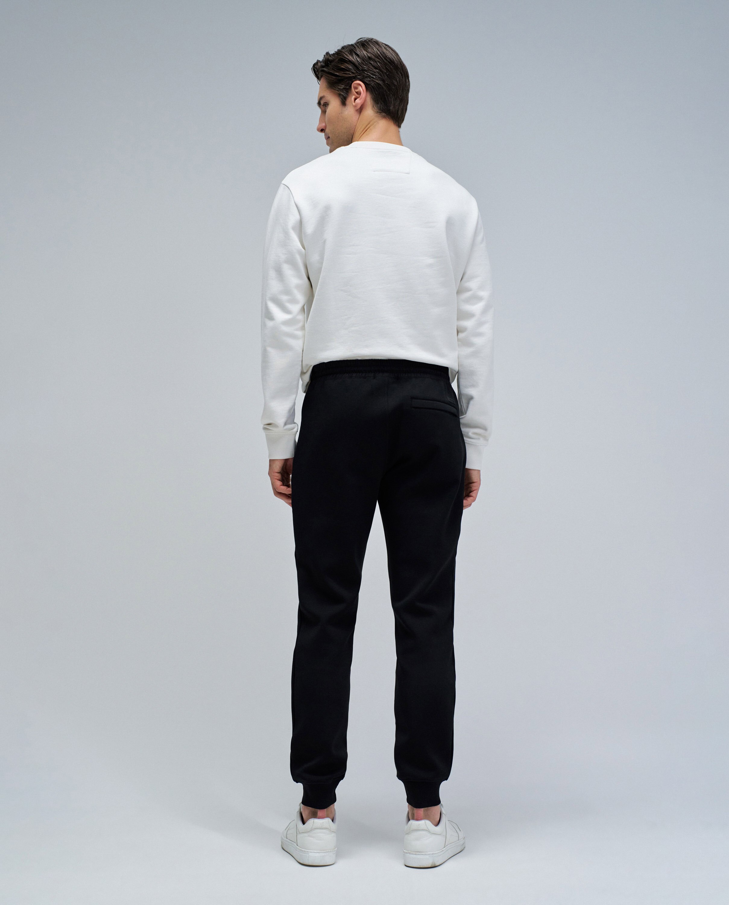 Calças Joggers Slim Fit de Malha Preto-3