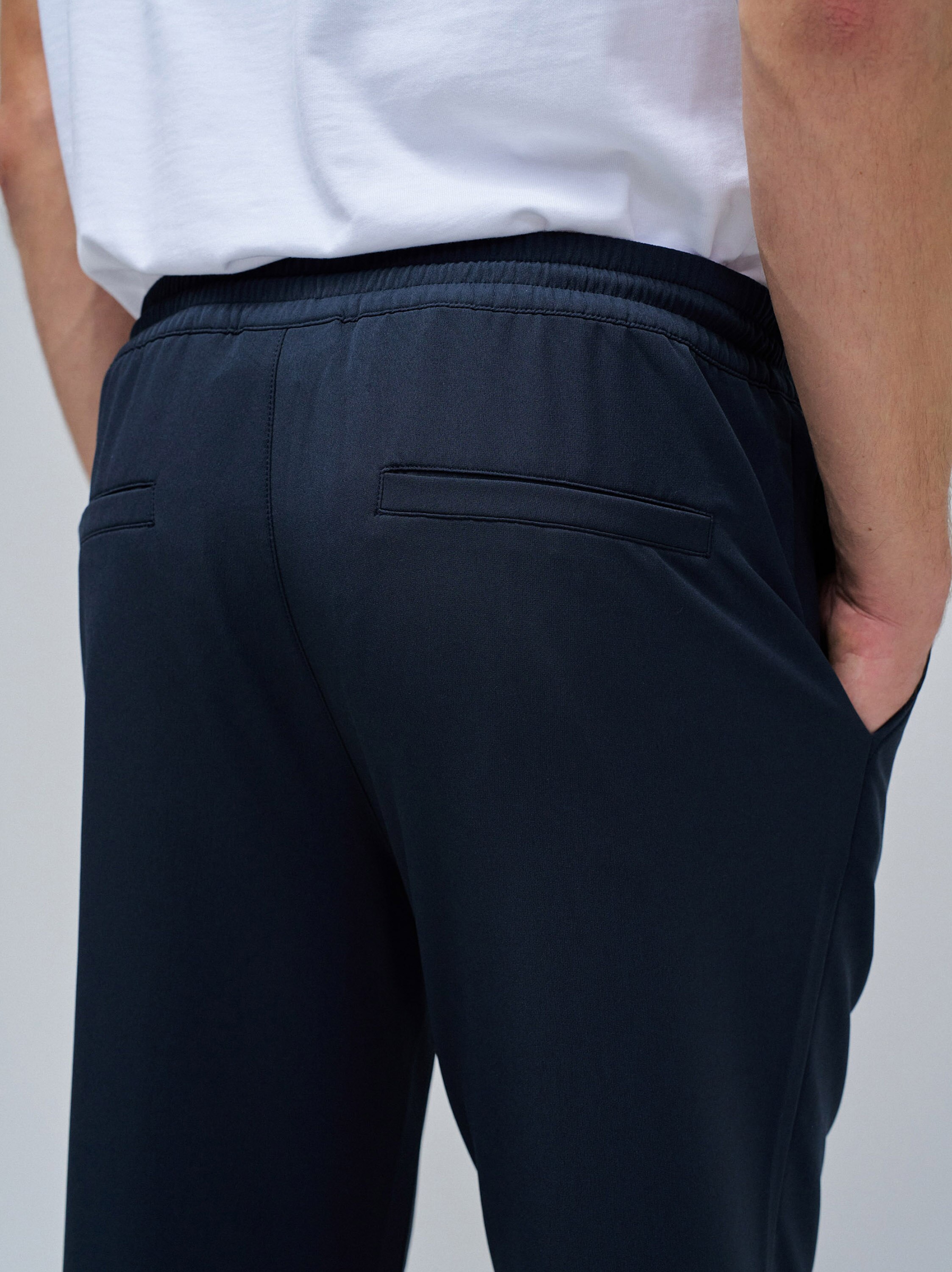 Calças Joggers Slim Fit em Tecido Azul-escuro-4