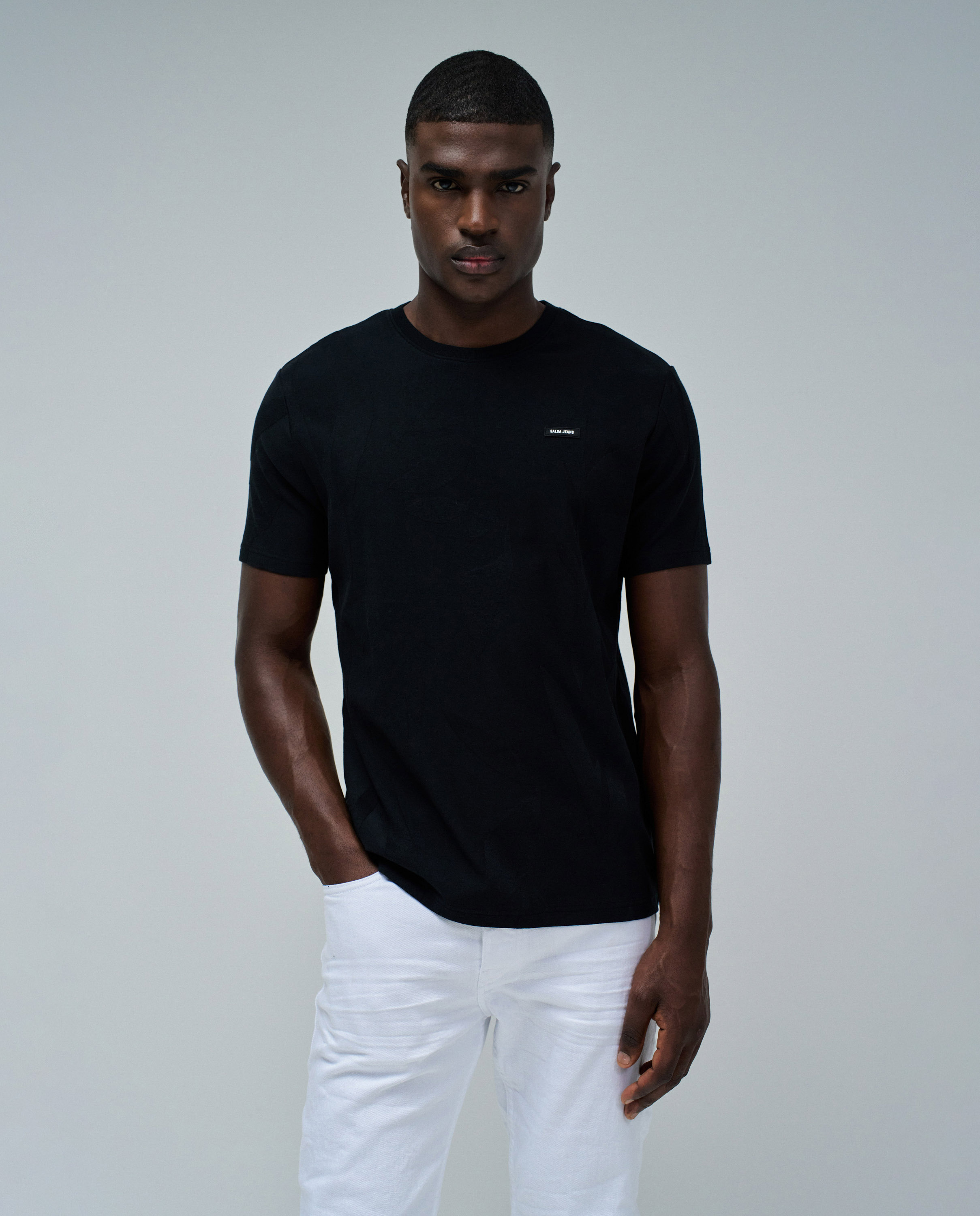T-shirt Jacquard com Logo Preto-1