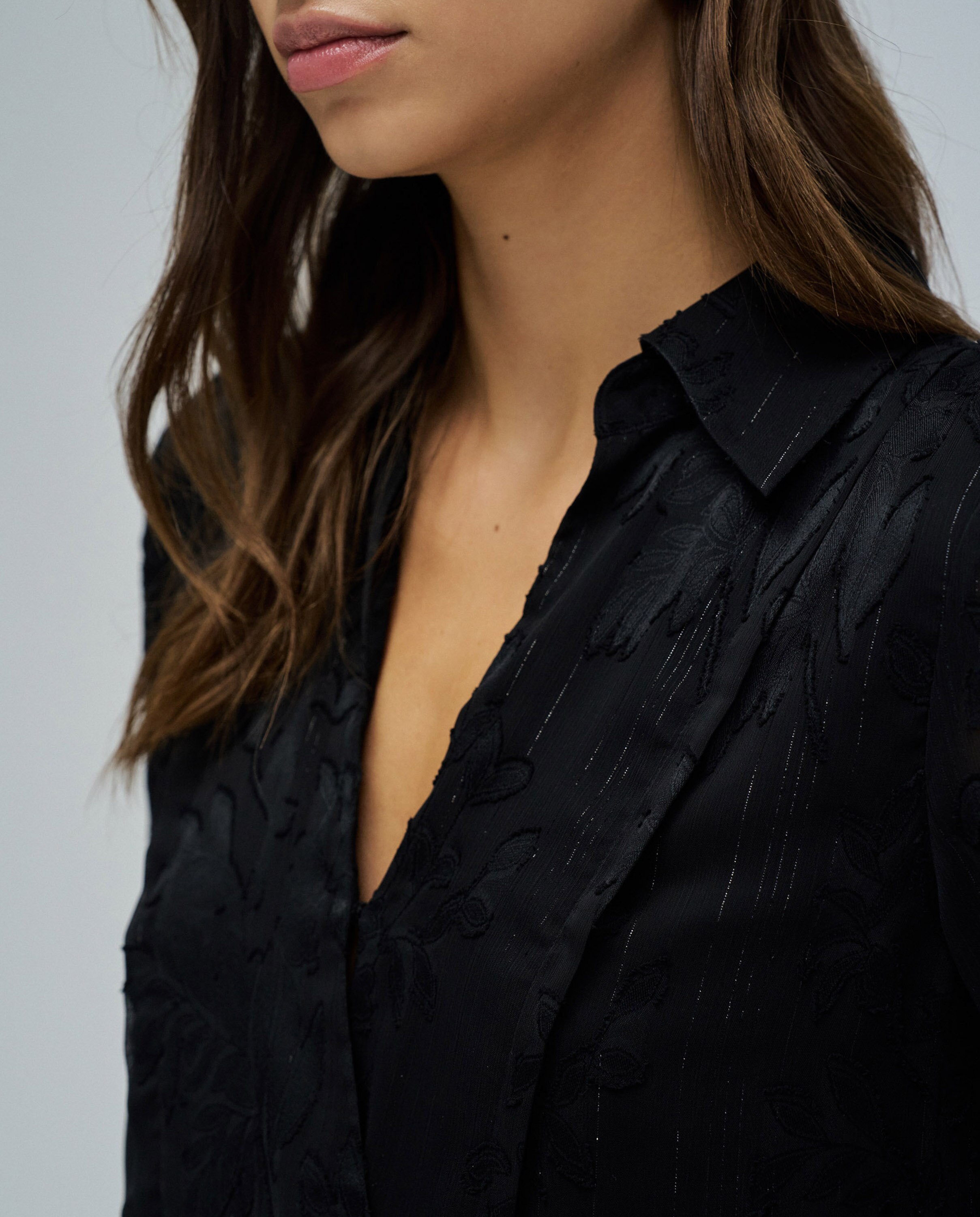Camisa Acetinada Preto-4