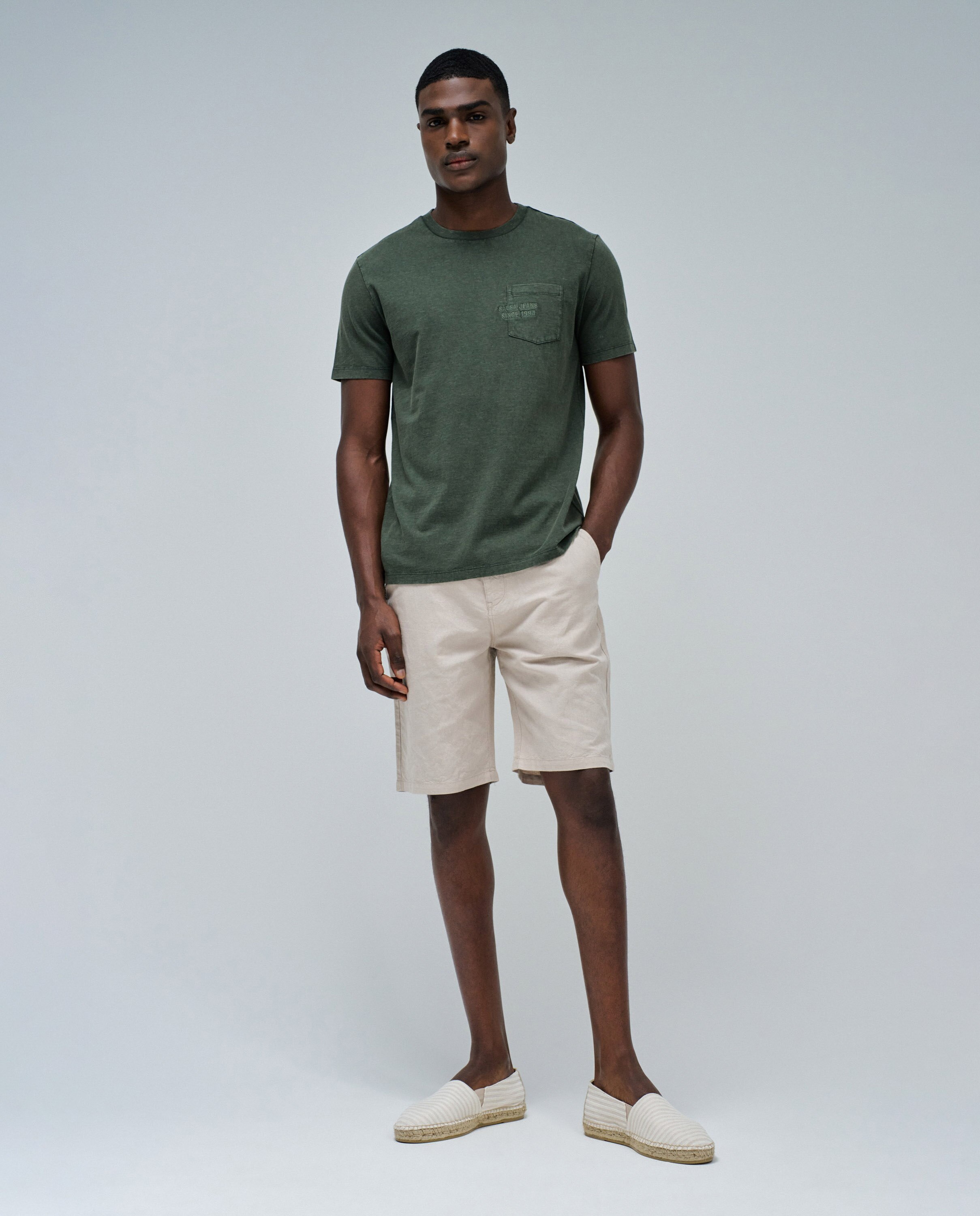 T-shirt com Logo Verde-5