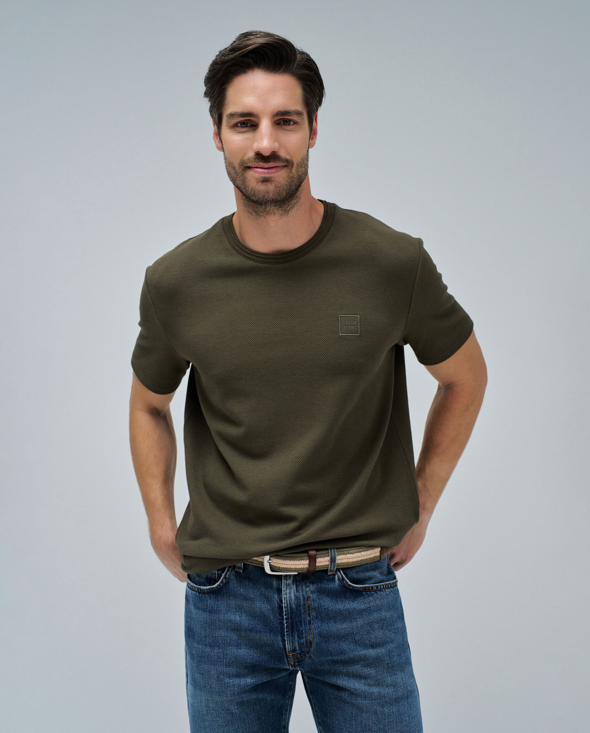 T-shirt com Textura Verde-escuro-1