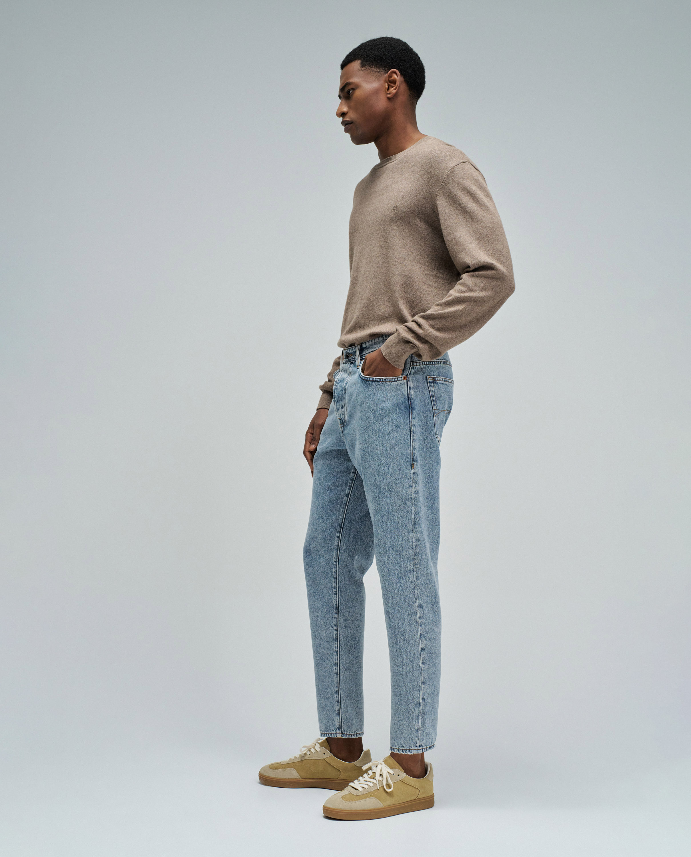 Jeans Tapered Fit Azul-claro-2