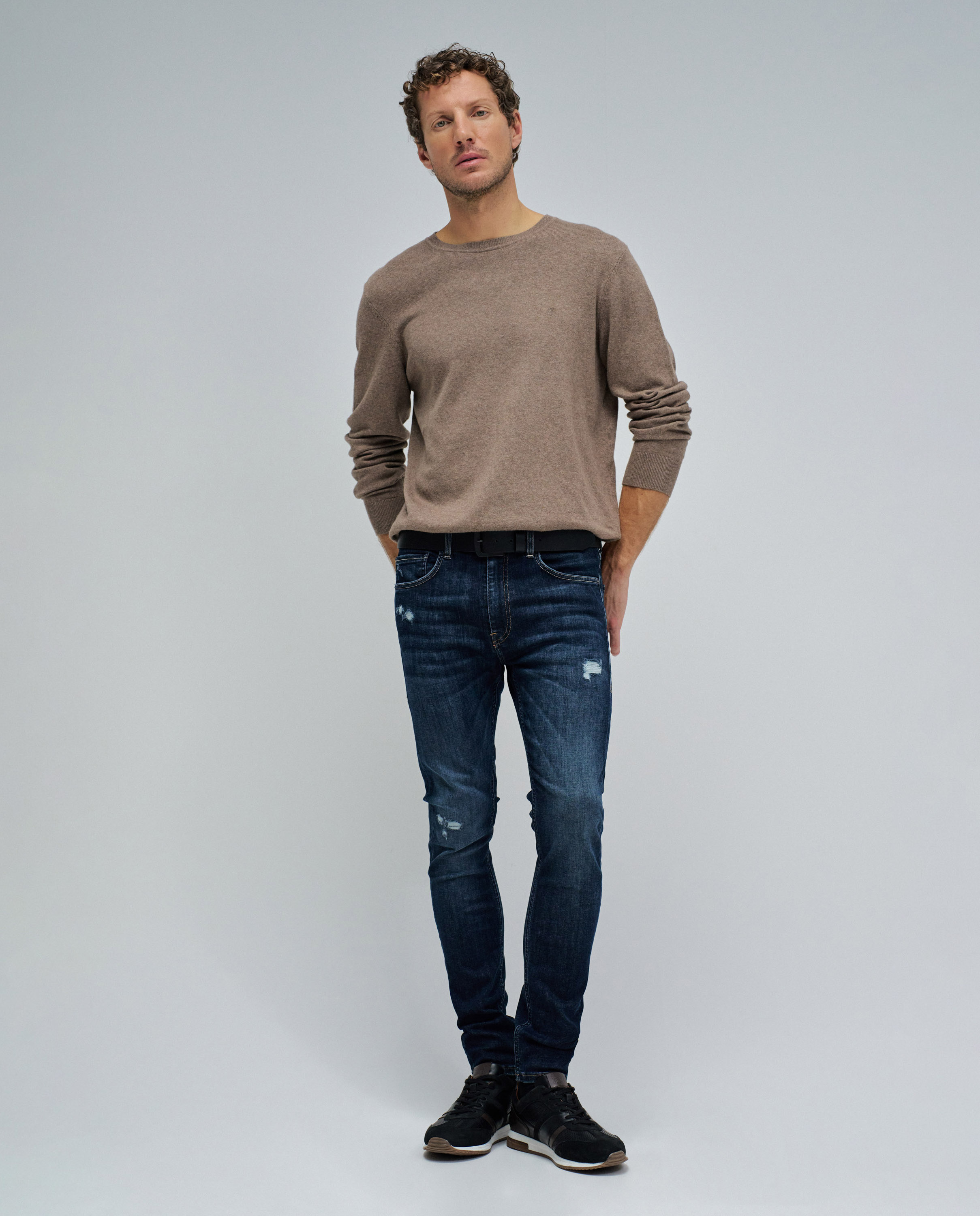 Imagem 0 de Jeans Skinny com Cinco Bolsos
