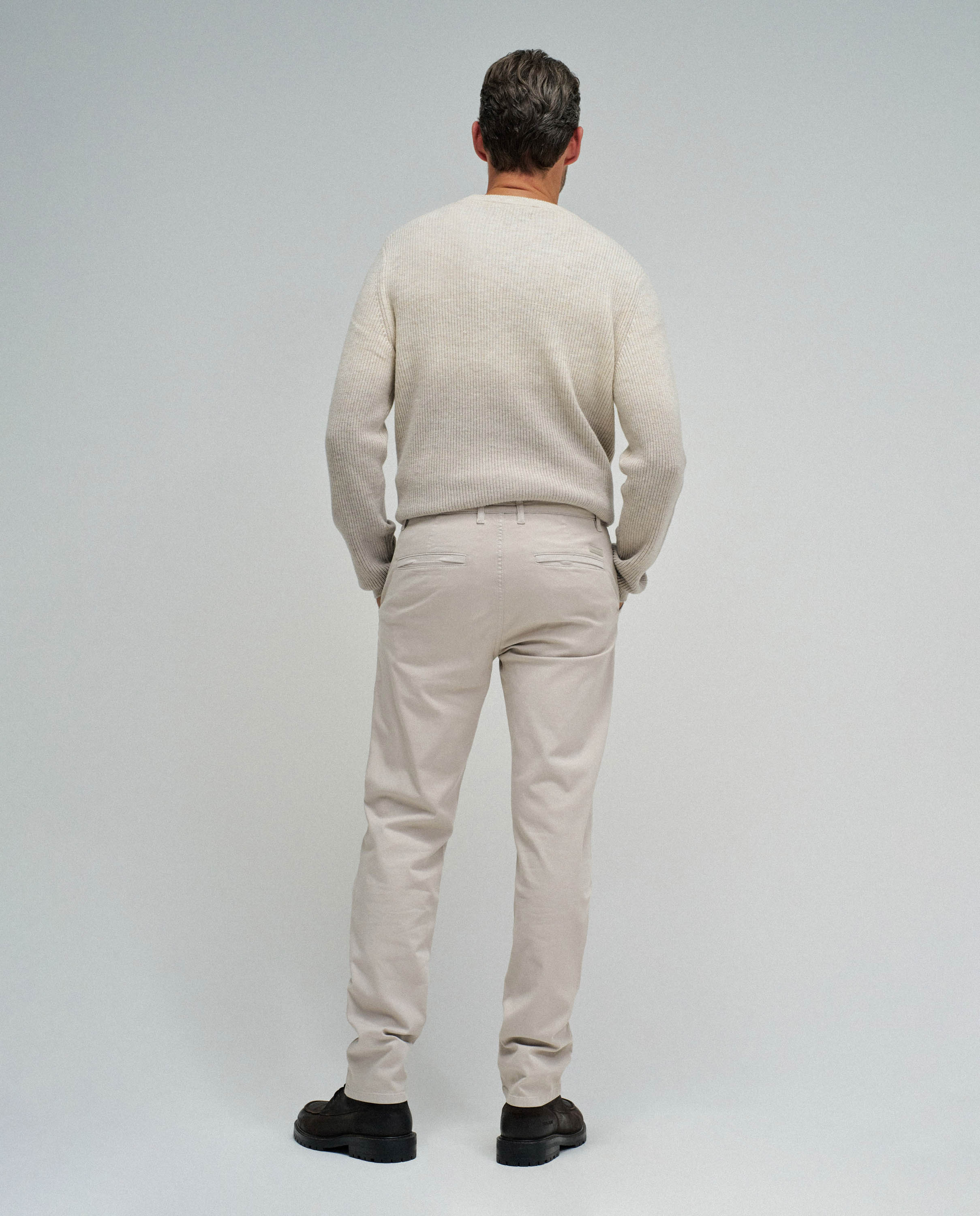 Calças Chino de Perna Slim Natural-3